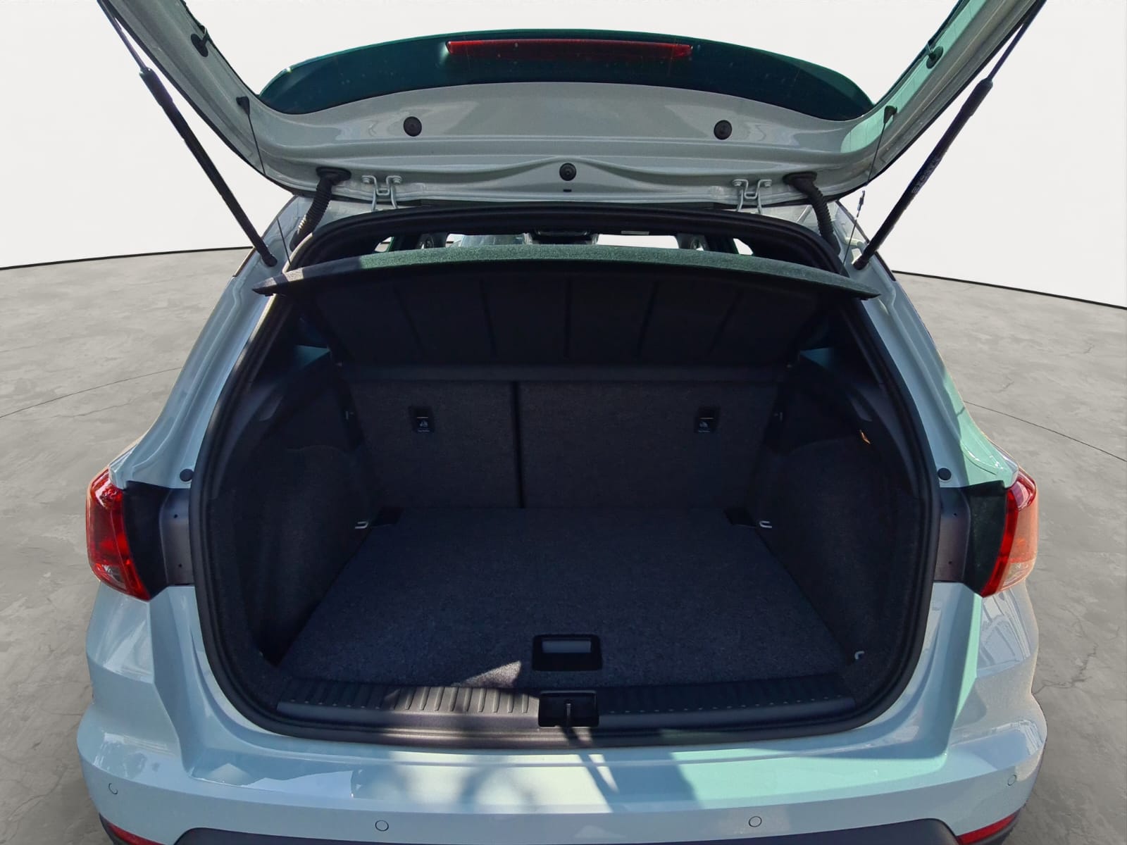 SEAT Arona 1.0 TSI Eco Style DSG-image-8