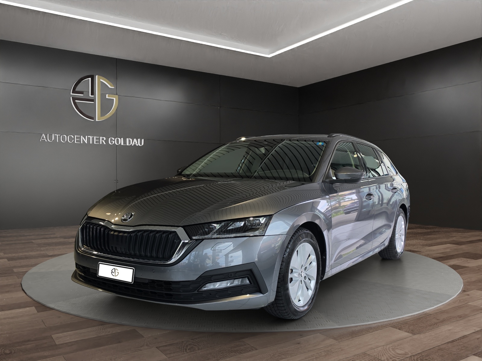 SKODA Octavia Combi 2.0 TDI DSG Ambition 4x4-image-0