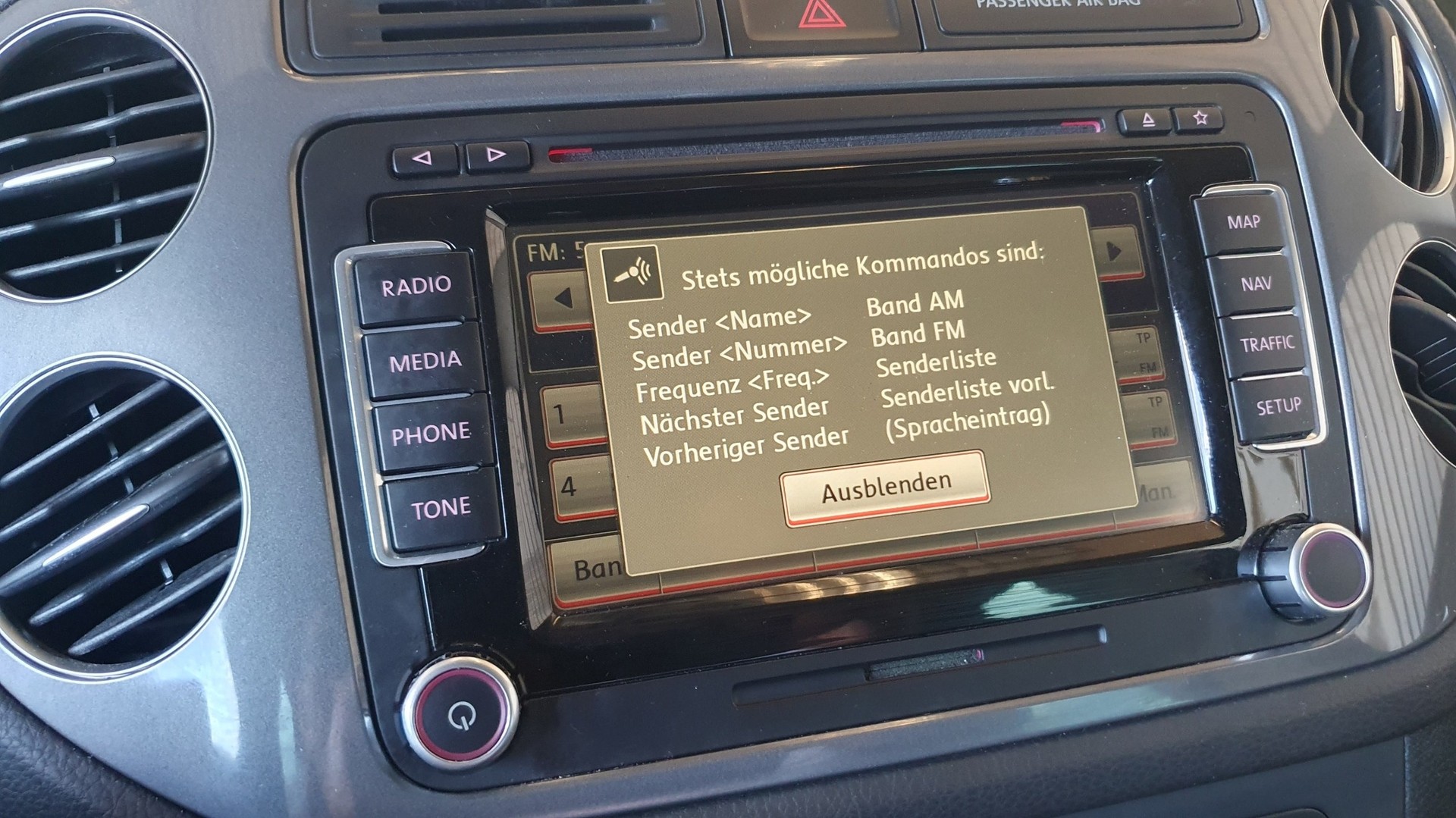 VW Tiguan 2.0 TSI Sport&Style 4Motion DSG-image-18