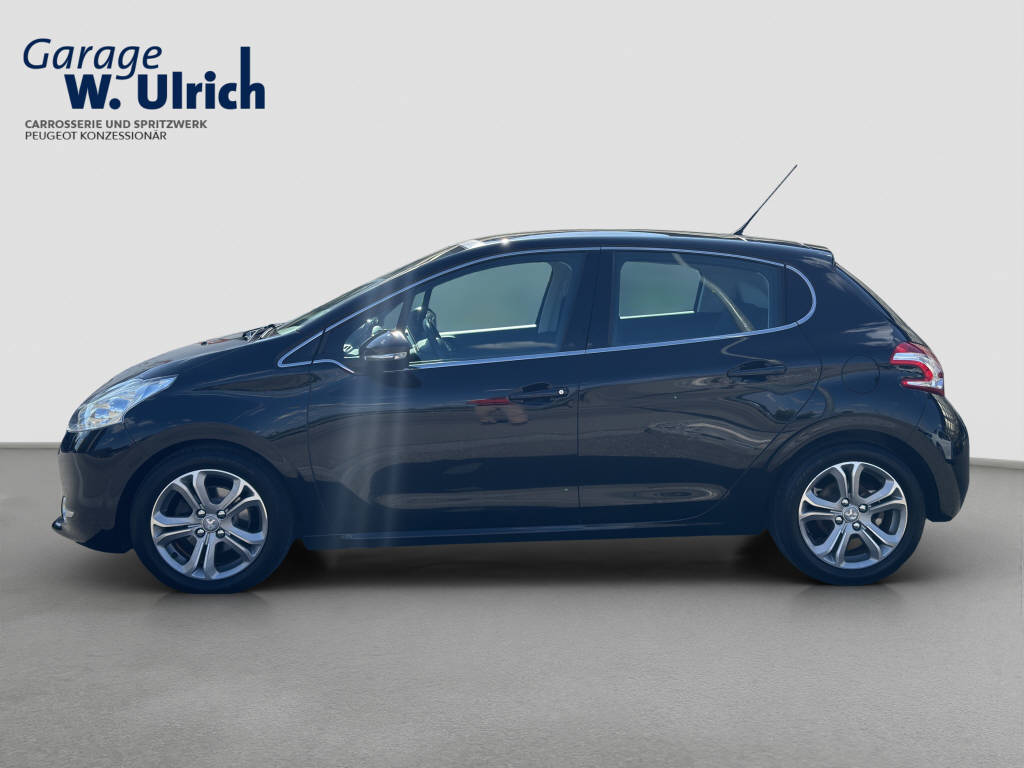 PEUGEOT 208 1.6 VTi Allure-image-2