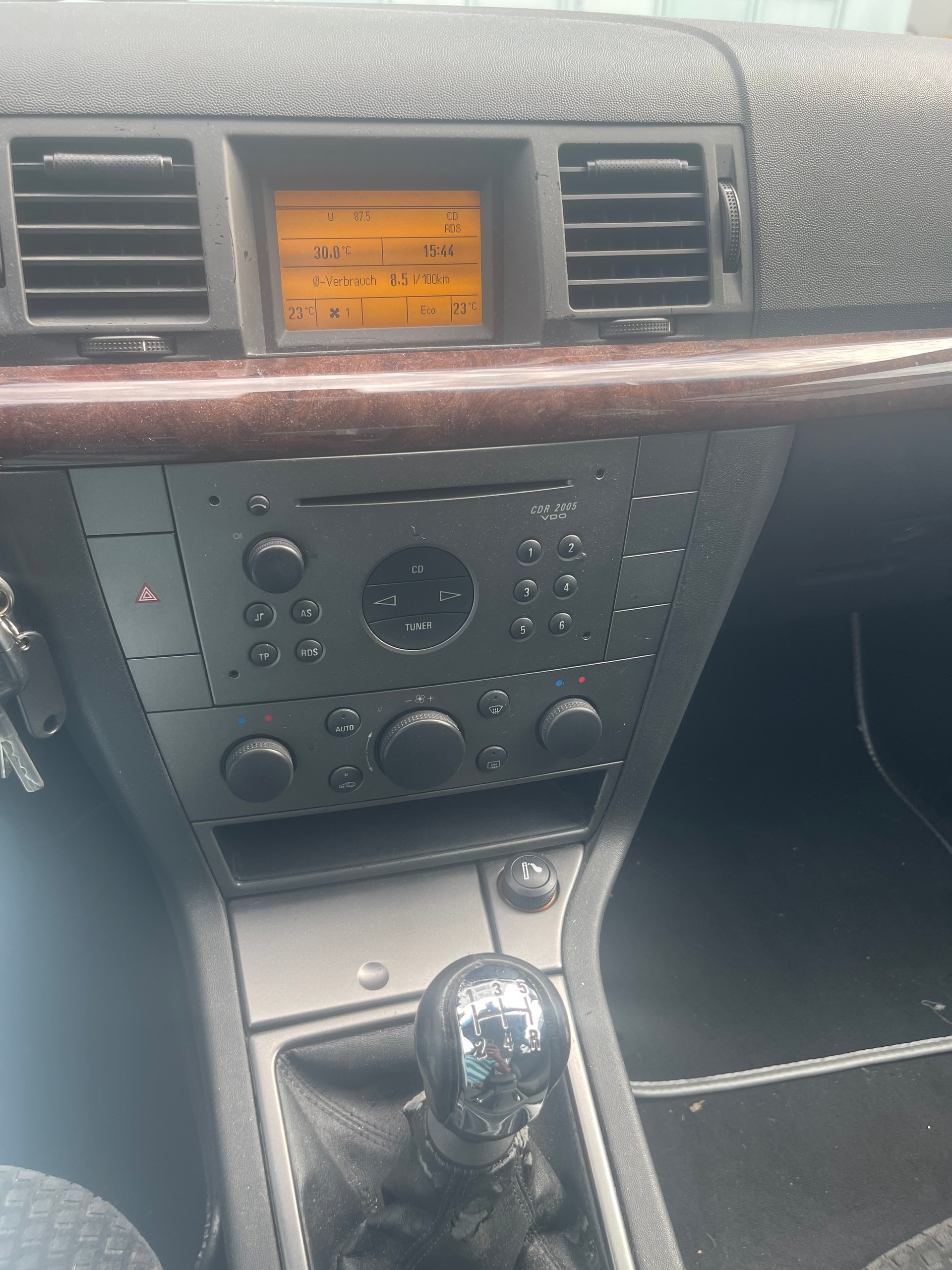 OPEL Vectra 2.2 Elegance-image-4