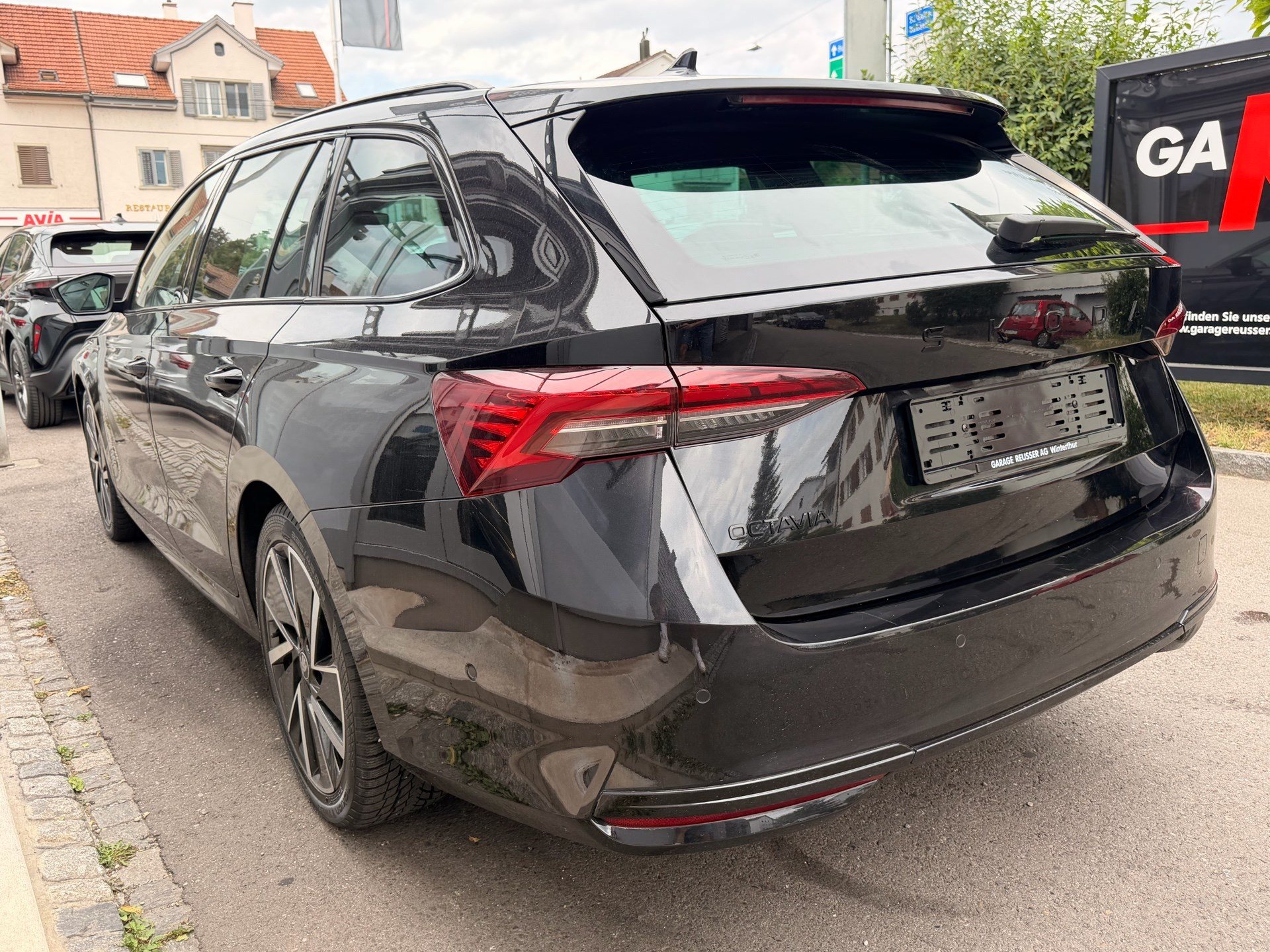 SKODA Octavia Combi 1.5 TSI mHEV 150PS Sportline ***PANORAMA- SCHIEBEDACH***-image-5