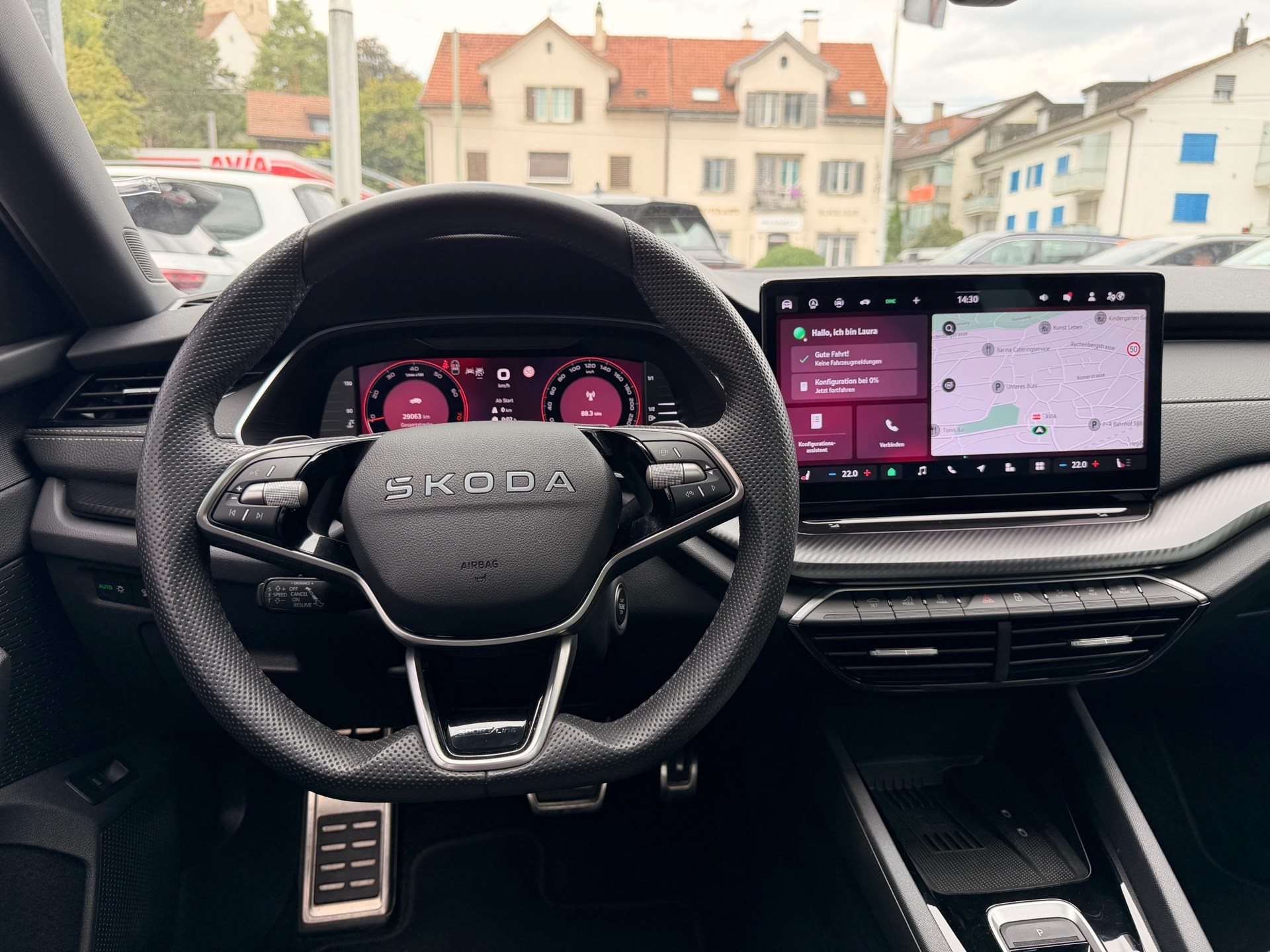SKODA Octavia Combi 1.5 TSI mHEV 150PS Sportline ***PANORAMA- SCHIEBEDACH***-image-8