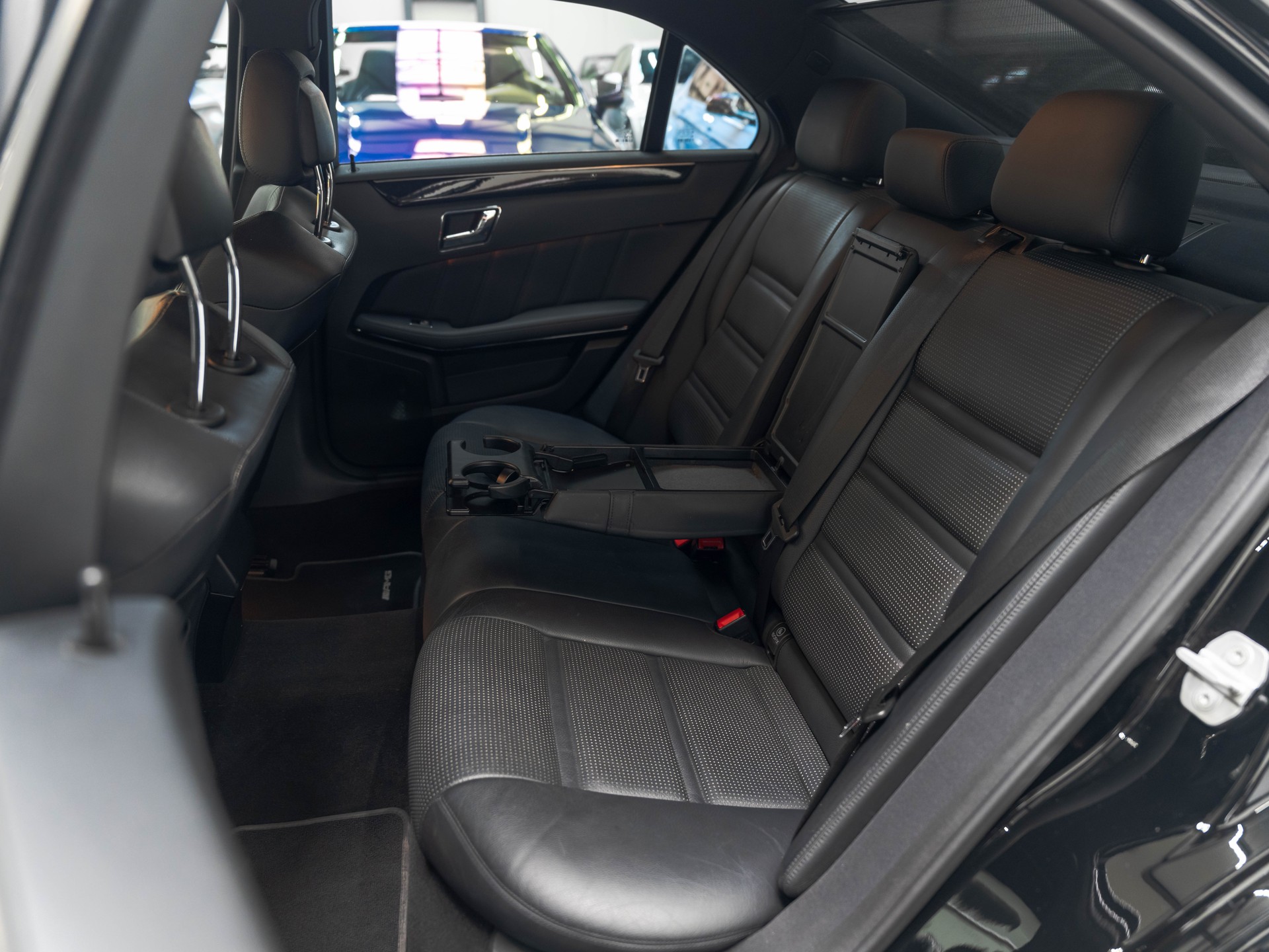 MERCEDES-BENZ E 63 AMG Speedshift MCT-image-11