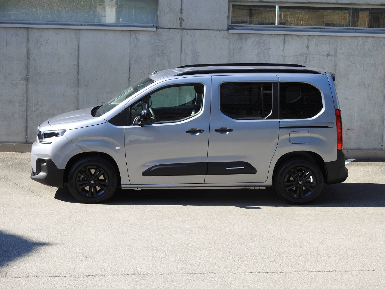CITROEN Berlingo 1.5 BlueHDi 130 Max-image-1