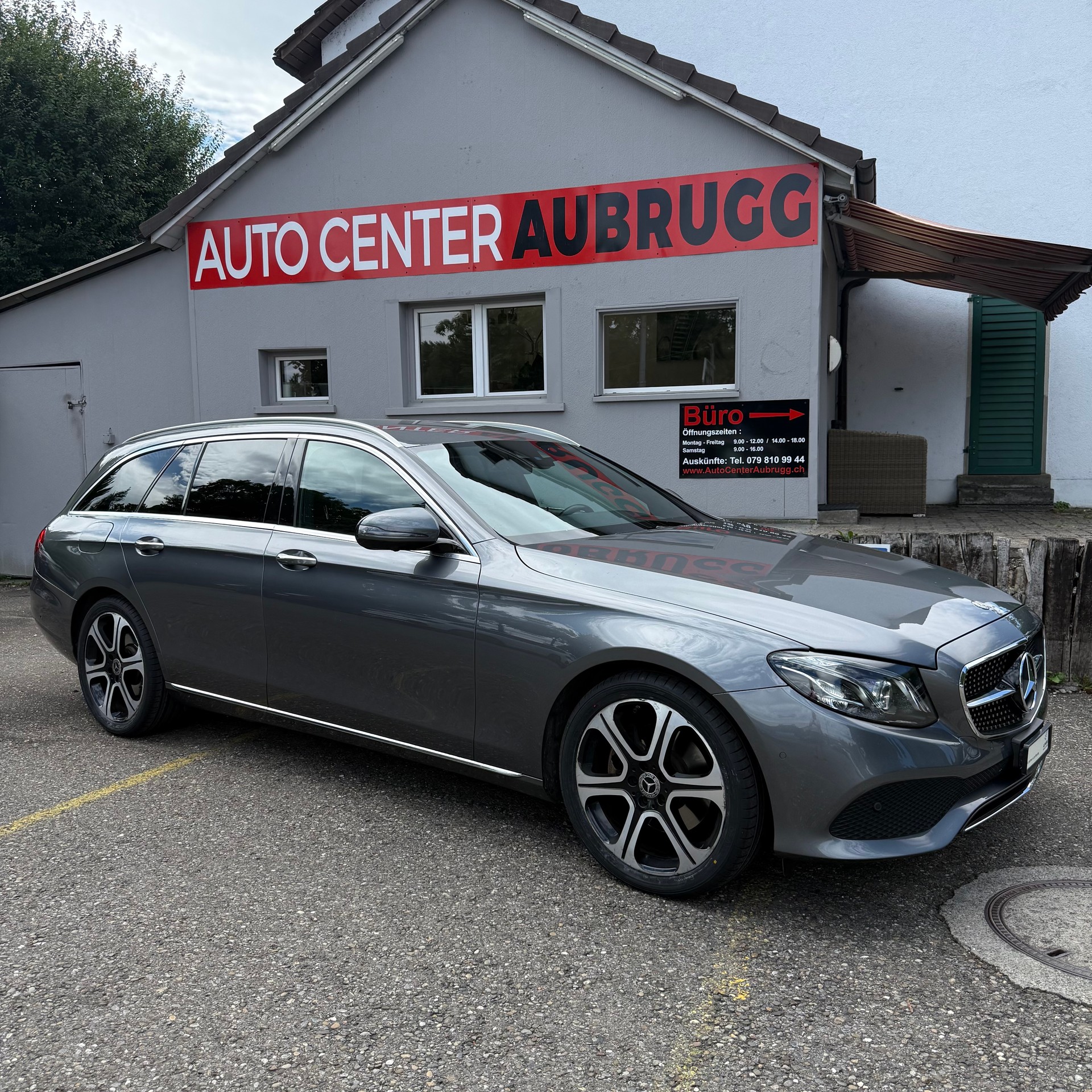 MERCEDES-BENZ E 200 Avantgarde 4 Matic 9G-Tronic *LEDER-SITZE - MFK 10.2025*-image-0