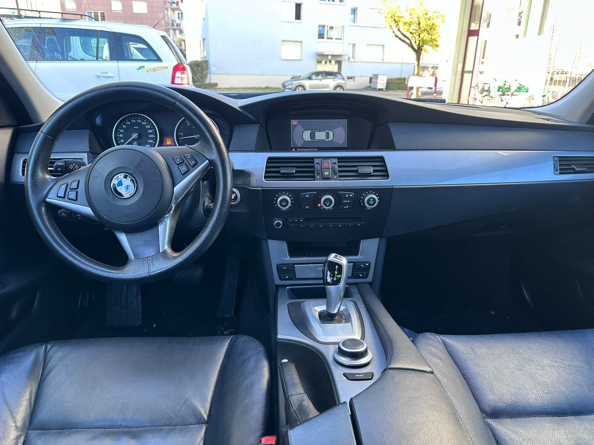 BMW 525xd Steptronic-image-7