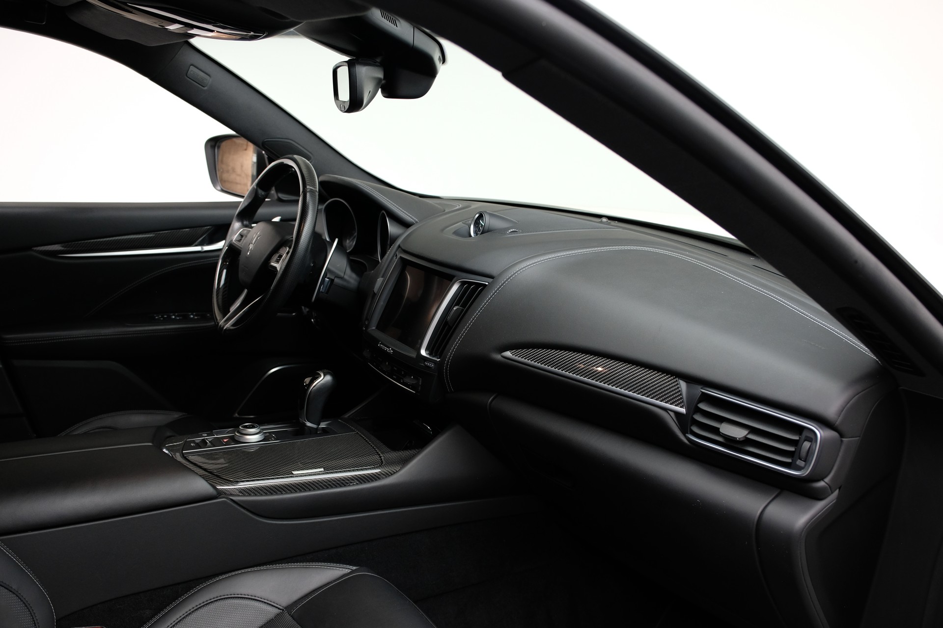 MASERATI Levante S 3.0 V6 Automatica-image-15