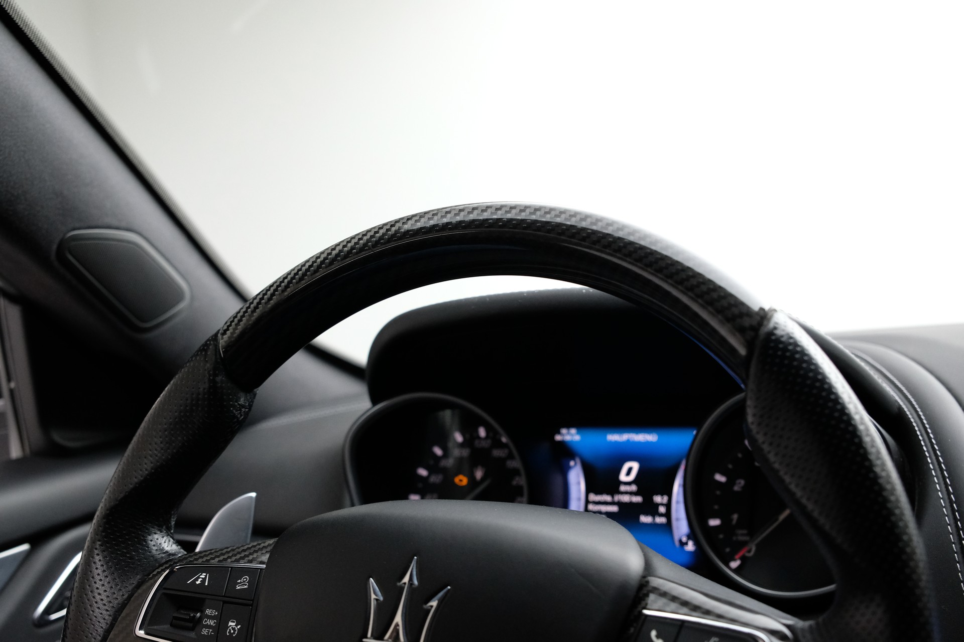 MASERATI Levante S 3.0 V6 Automatica-image-19