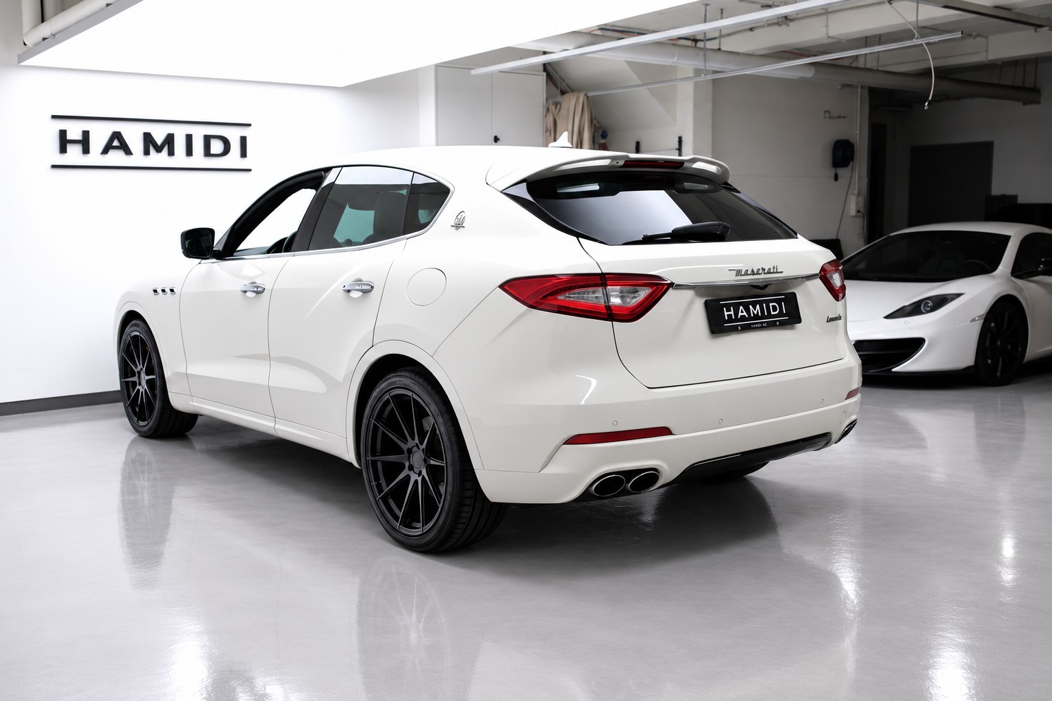 MASERATI Levante S 3.0 V6 Automatica-image-8