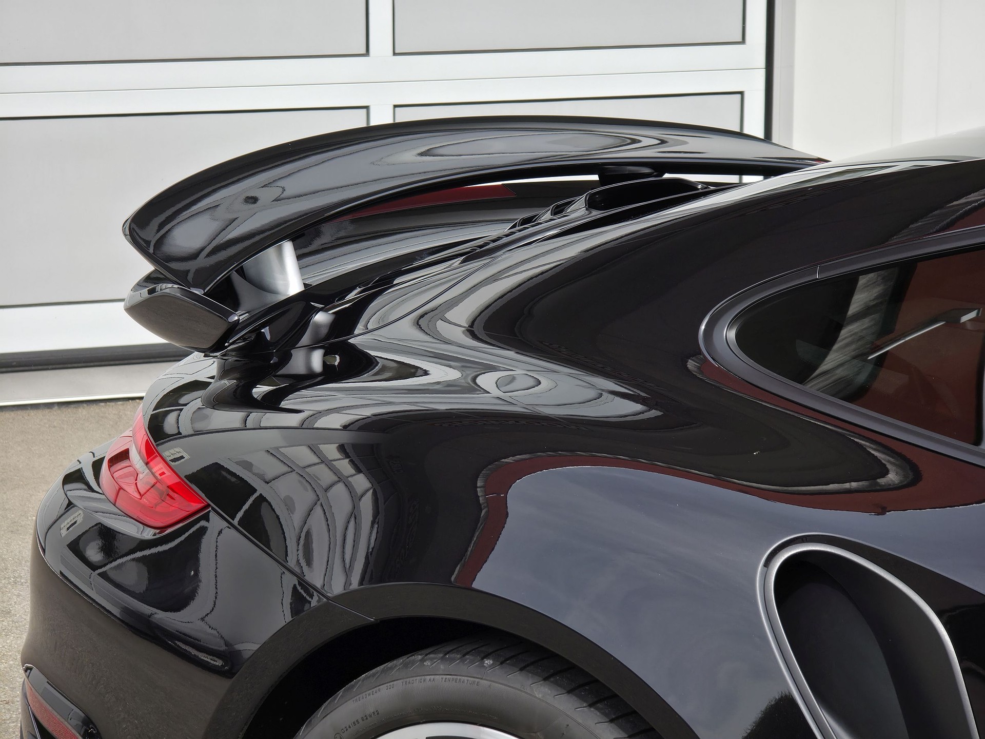 PORSCHE 911 Turbo S PDK | CH | Aerokit-image-7