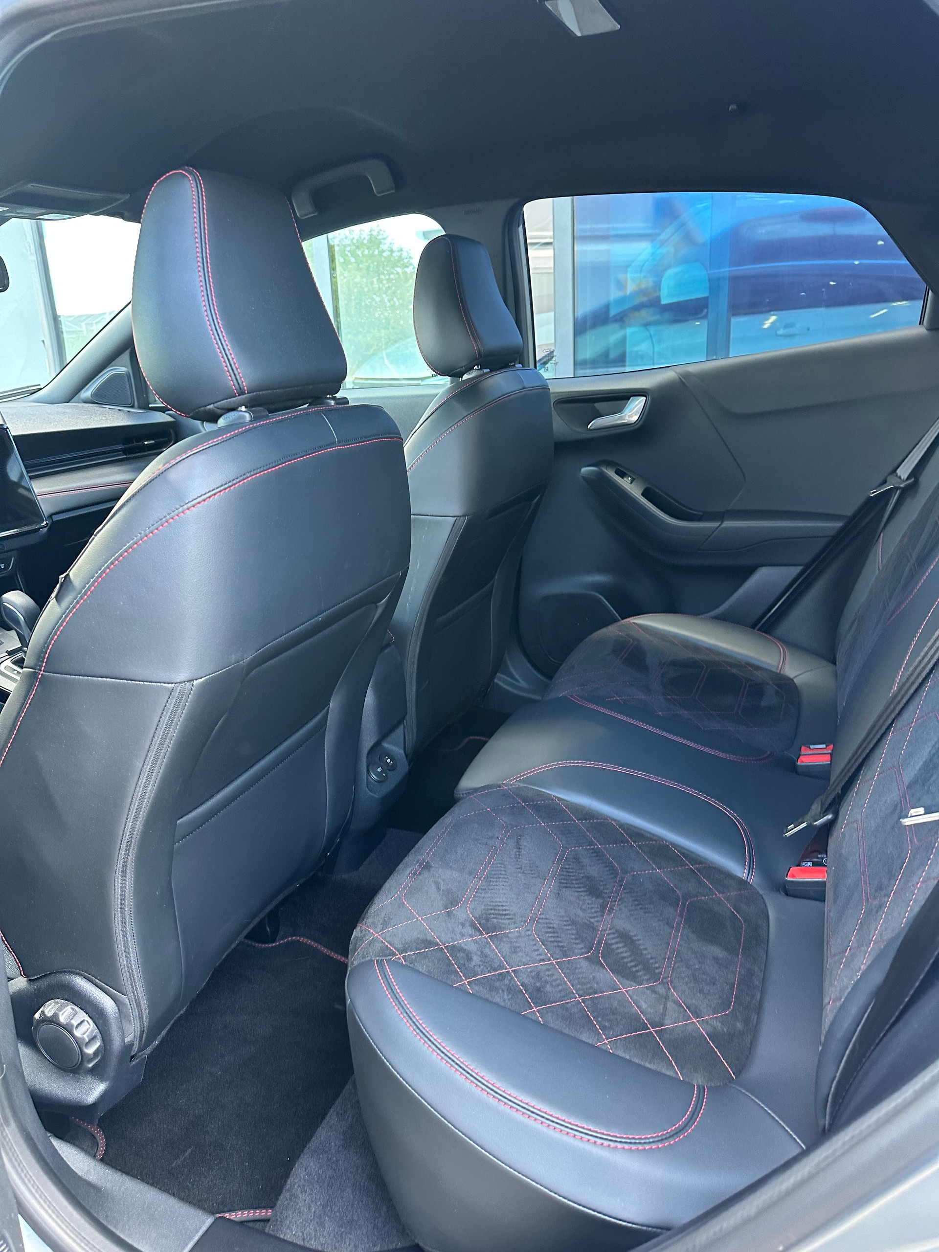 FORD Puma 1.0 EcoB Hybrid 125 ST-Line X-image-11