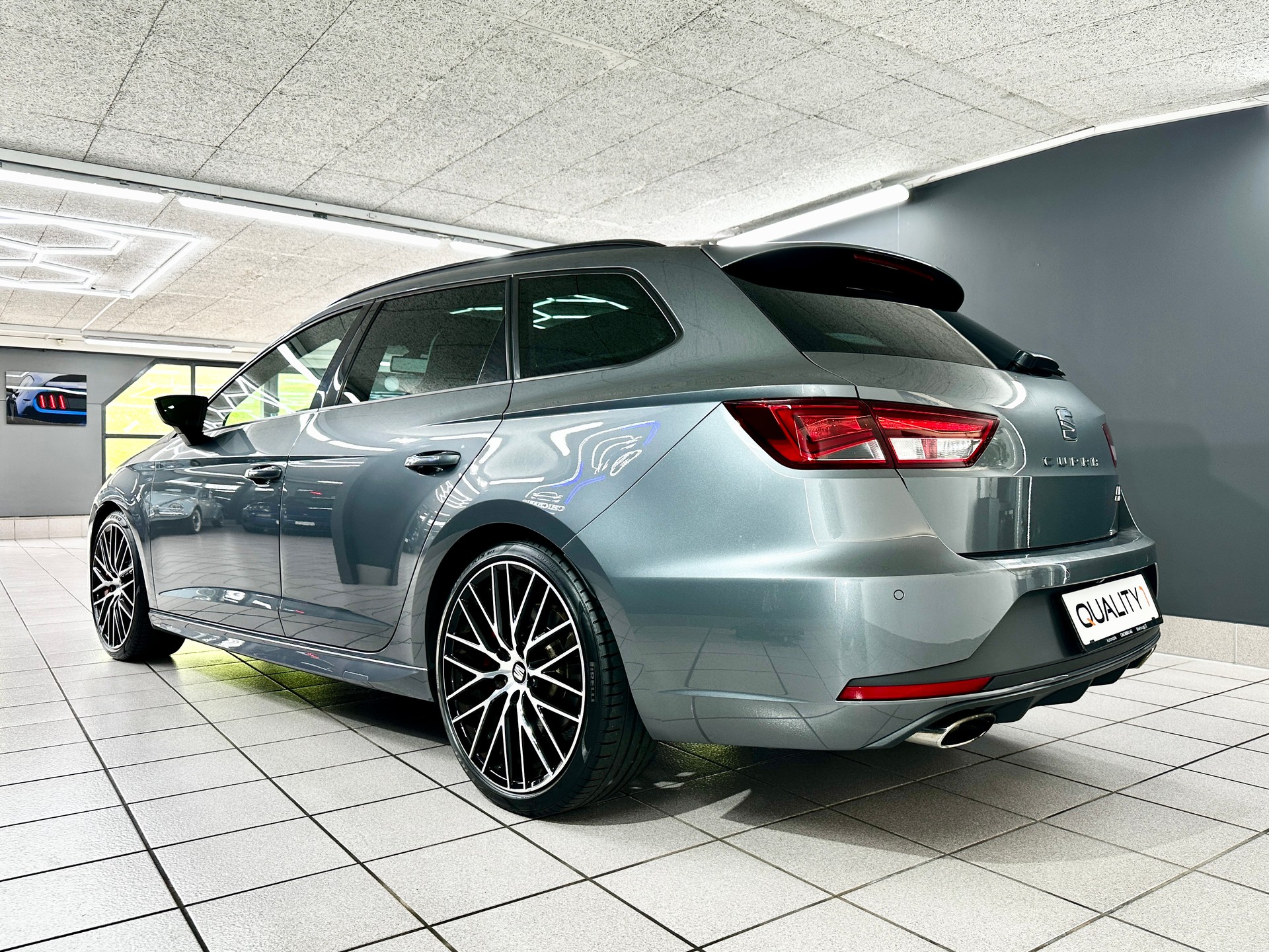 SEAT Leon ST 2.0 TSI Cupra 280 DSG-image-6