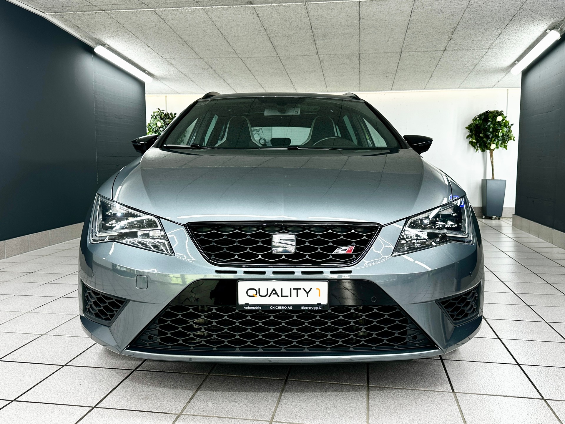 SEAT Leon ST 2.0 TSI Cupra 280 DSG-image-8