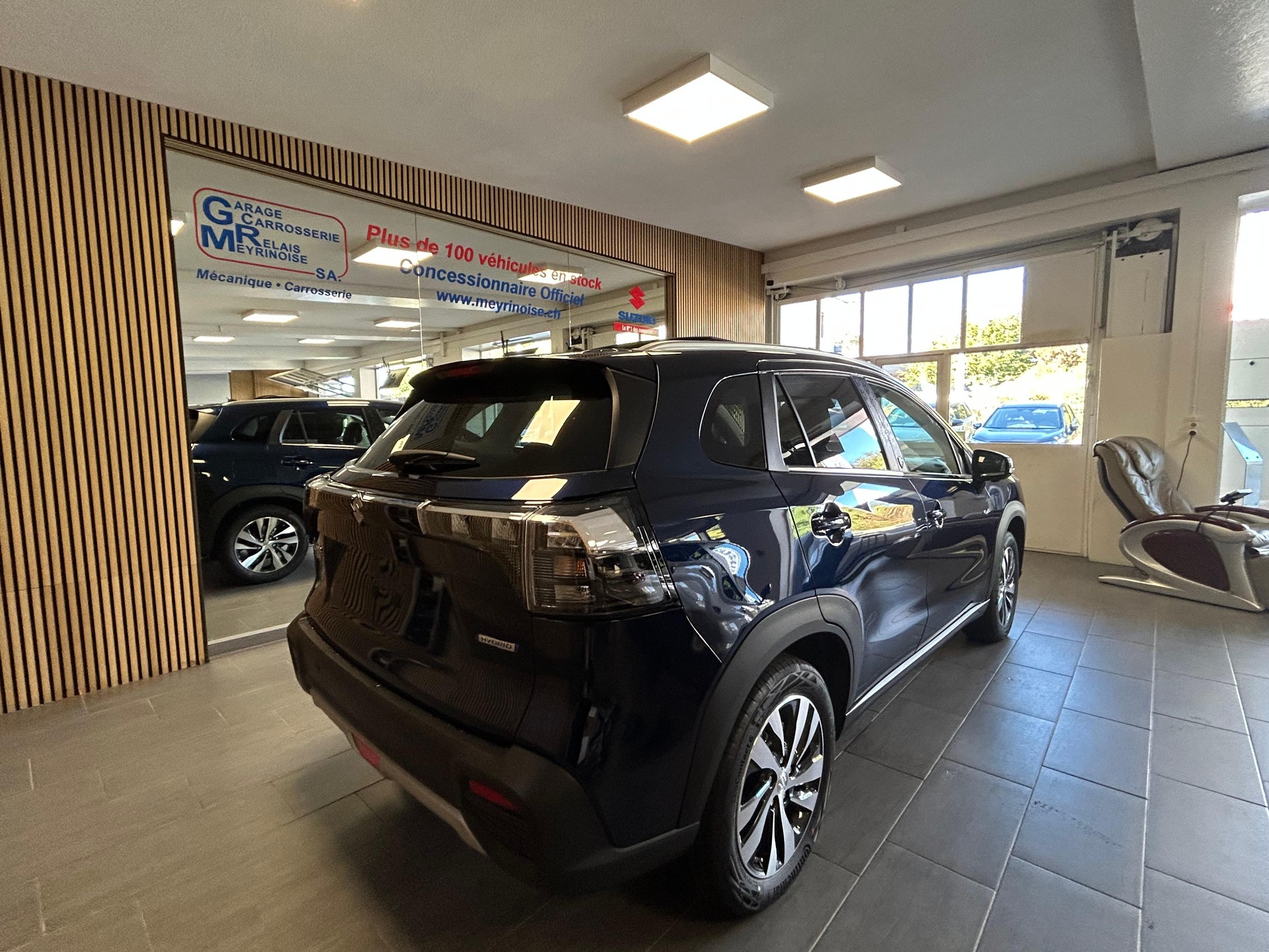 SUZUKI S-Cross 1.4 T Piz Sulai Top Hybrid 4x4 4 ROUES HIVER OFFERT-image-7