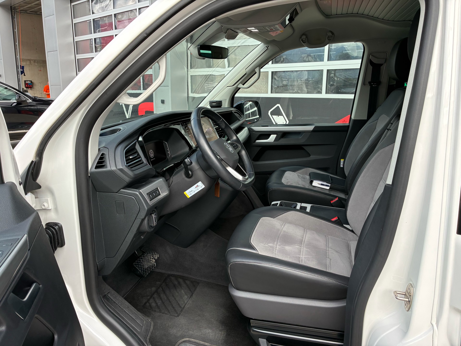 VW 2.0 Bi-TDI Beach Edition DSG 4Motion | Standheizung | Anhängerkupplung-image-6