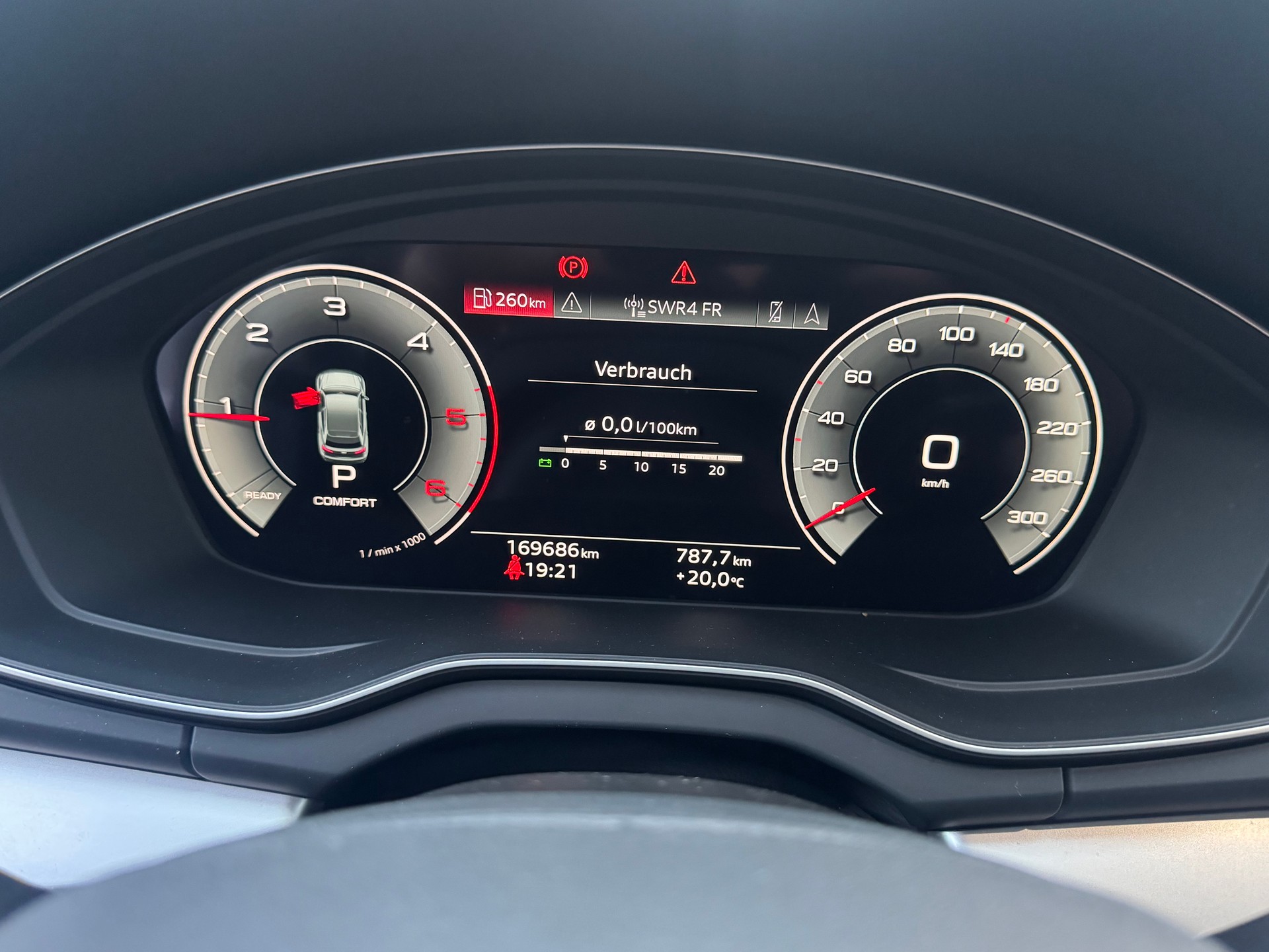 AUDI Q5 Sportback 40 TDI advanced quattro S-tronic-image-8