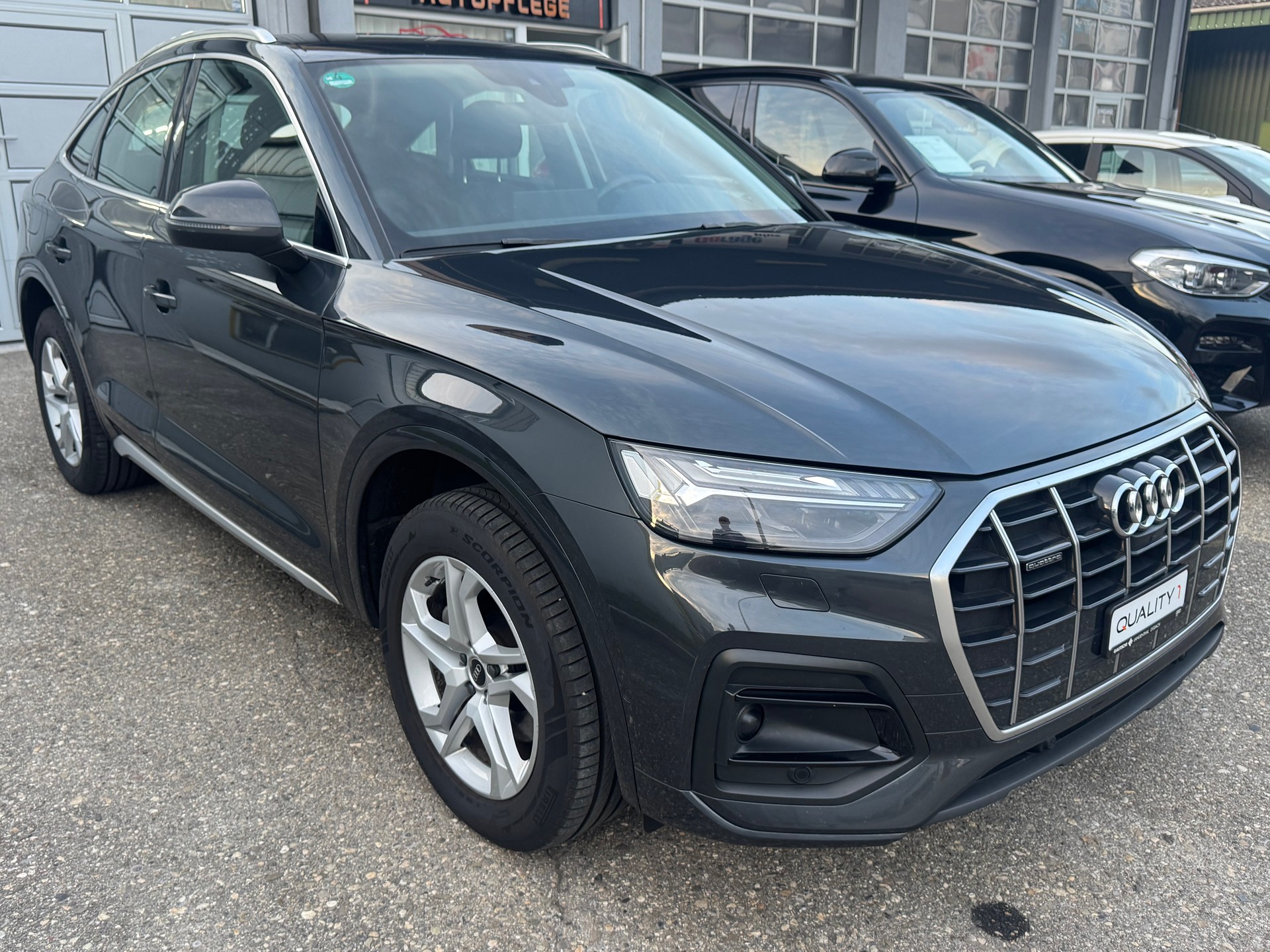AUDI Q5 Sportback 40 TDI advanced quattro S-tronic-image-2