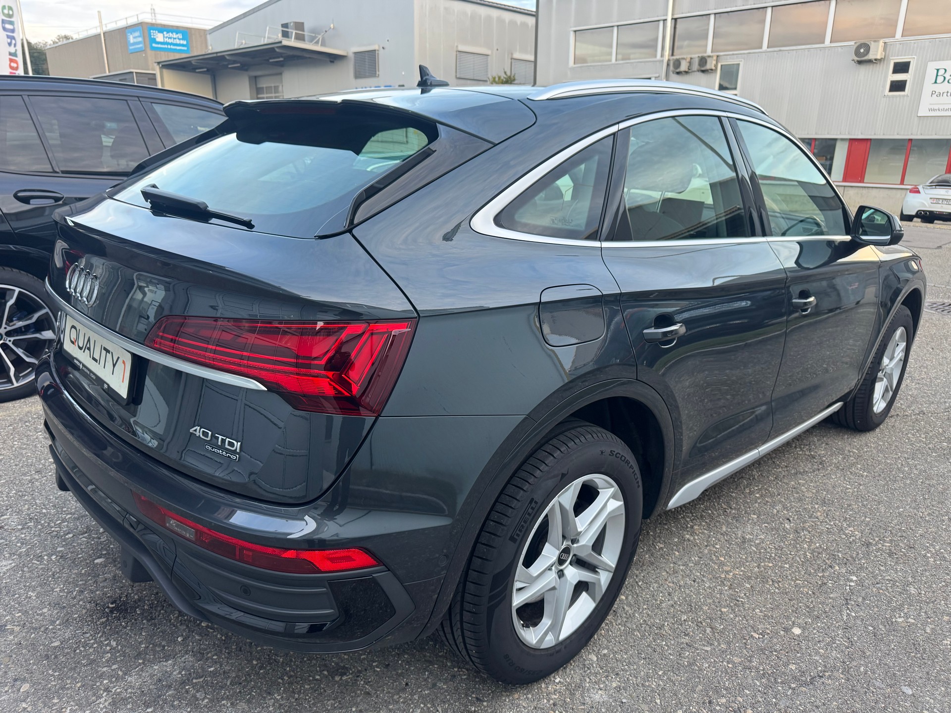 AUDI Q5 Sportback 40 TDI advanced quattro S-tronic-image-4