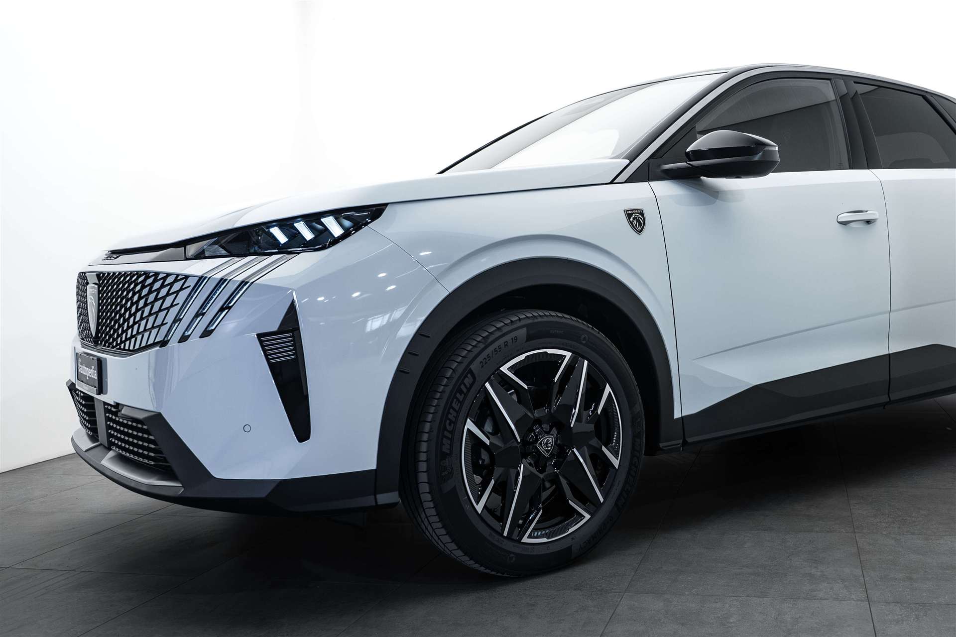 PEUGEOT 3008 145 GT Hybrid e-DCS-Automat-image-1