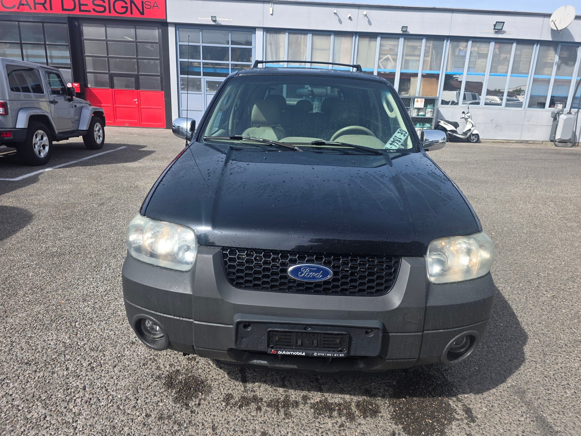 FORD Maverick 3.0 24V Executive-image-0
