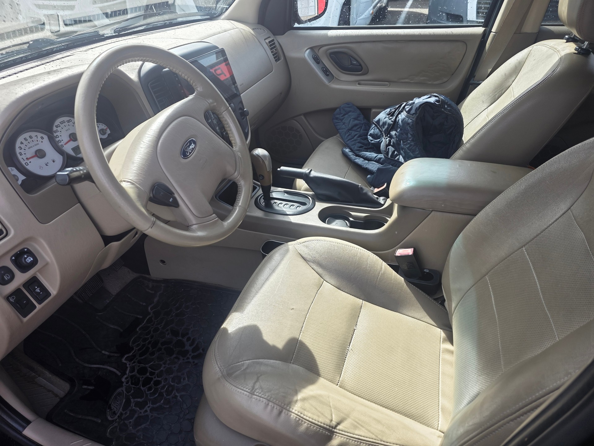 FORD Maverick 3.0 24V Executive-image-8