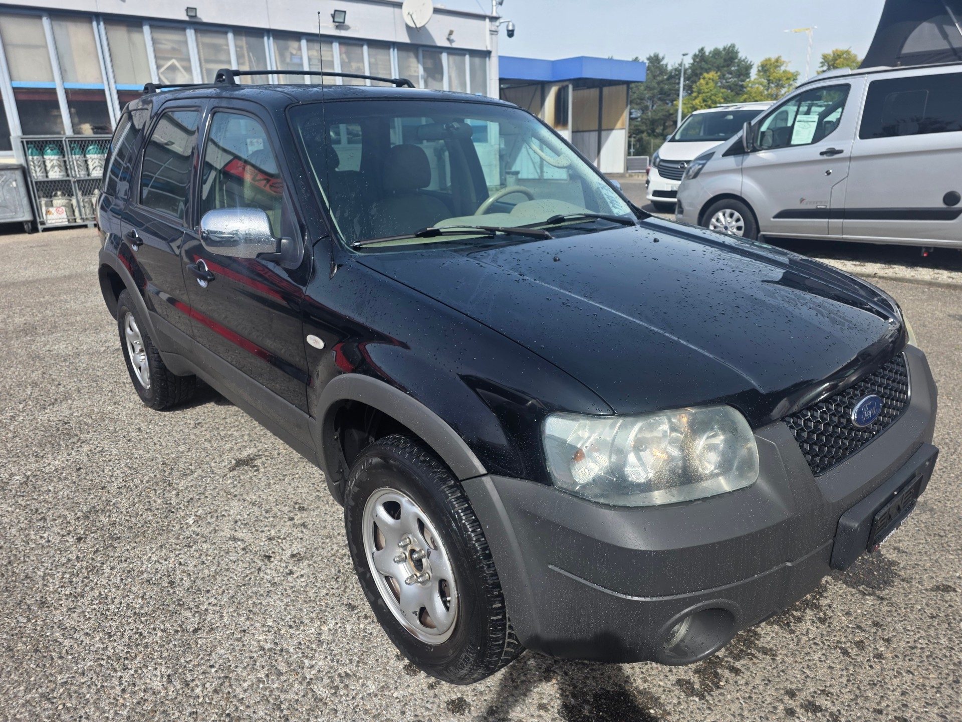 FORD Maverick 3.0 24V Executive-image-2