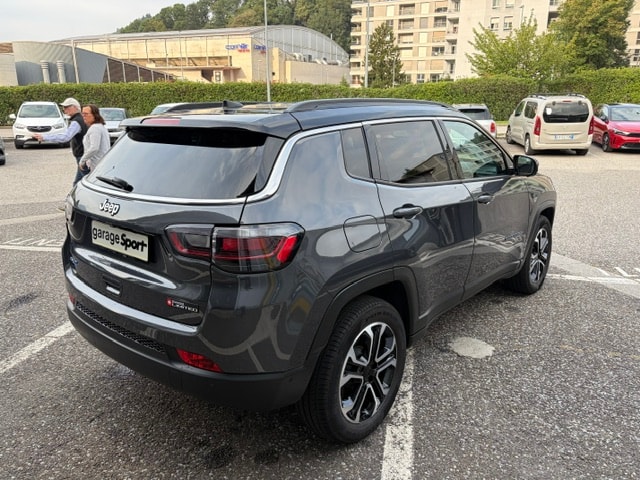 JEEP Compass 1.3 T PHEV Swiss Limited AWD-image-5