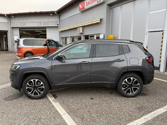 JEEP Compass 1.3 T PHEV Swiss Limited AWD-image-2