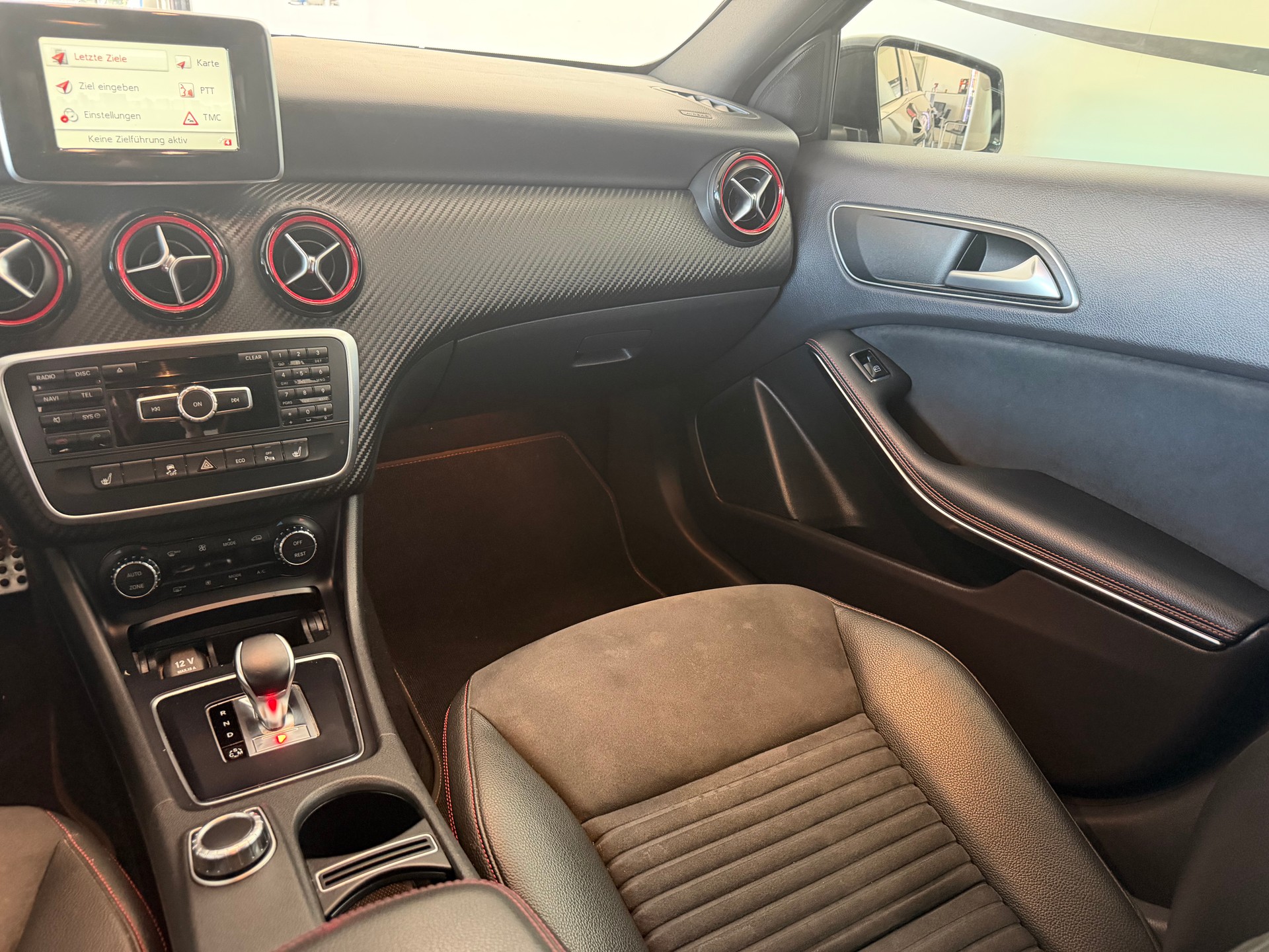 MERCEDES-BENZ A 45 AMG 4Matic Speedshift 7G-DCT-image-10