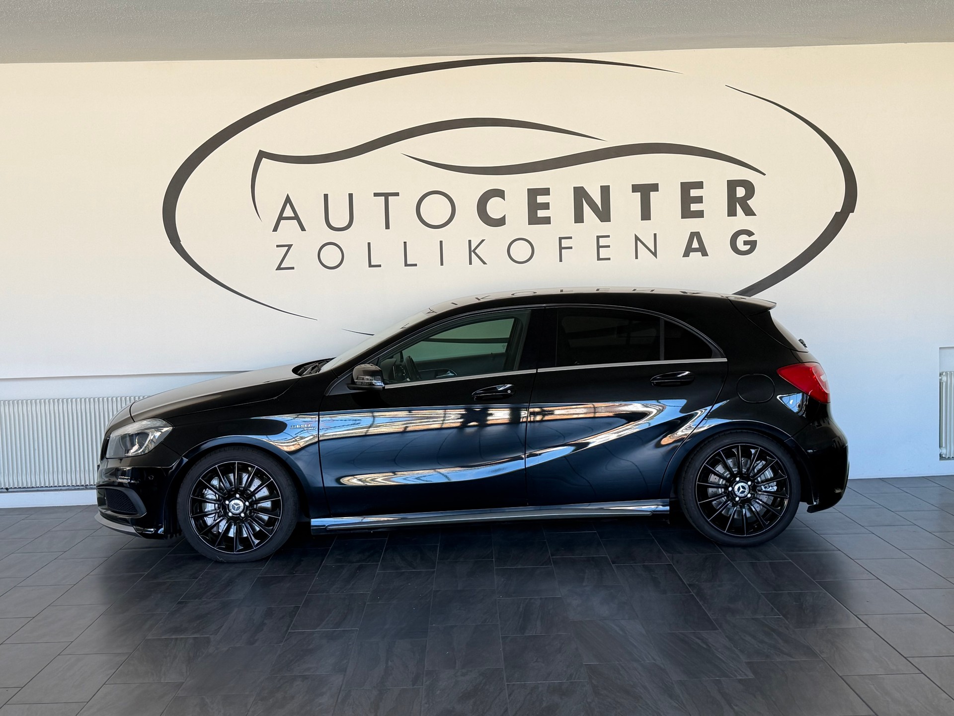 MERCEDES-BENZ A 45 AMG 4Matic Speedshift 7G-DCT-image-1