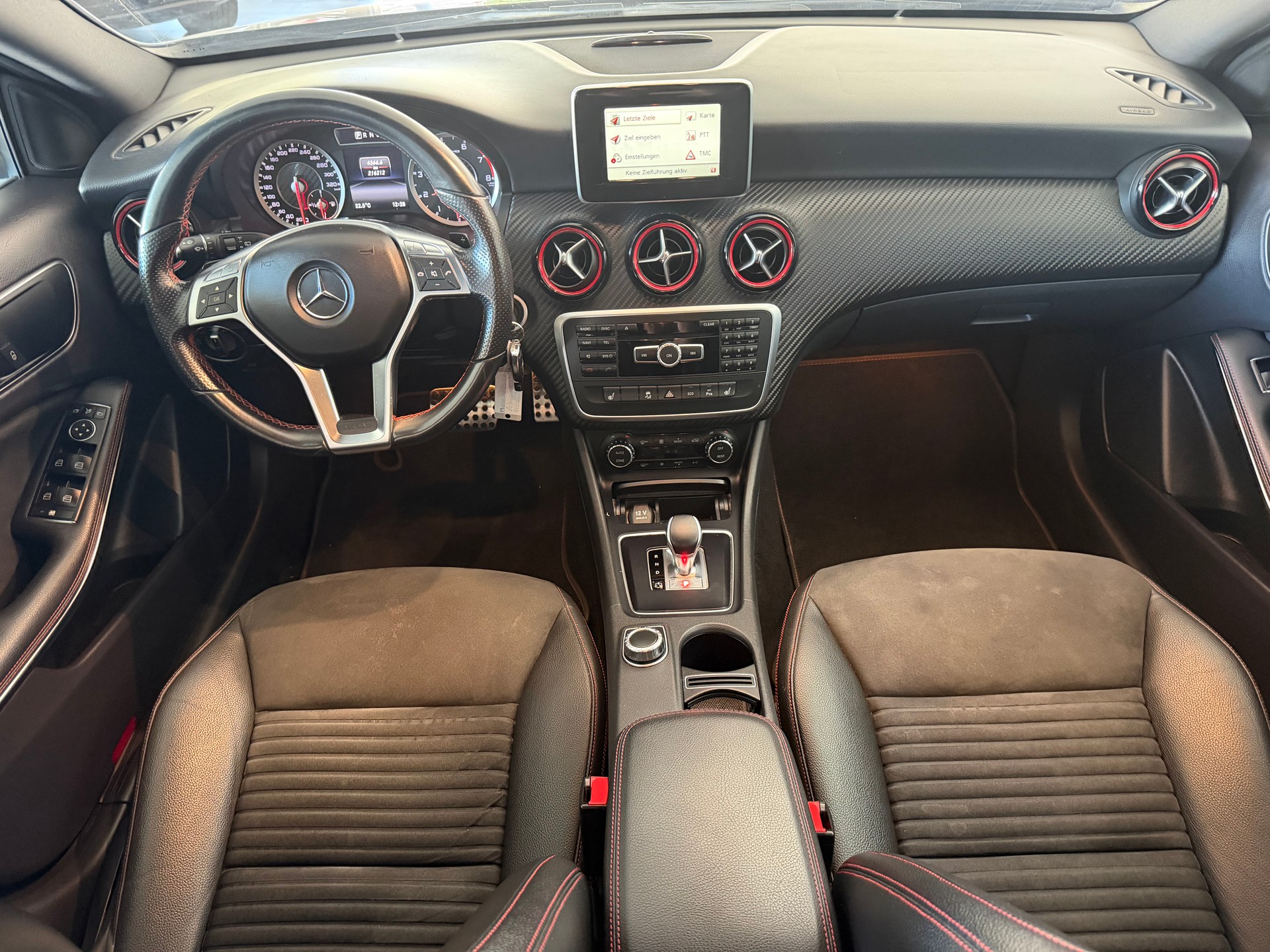 MERCEDES-BENZ A 45 AMG 4Matic Speedshift 7G-DCT-image-8