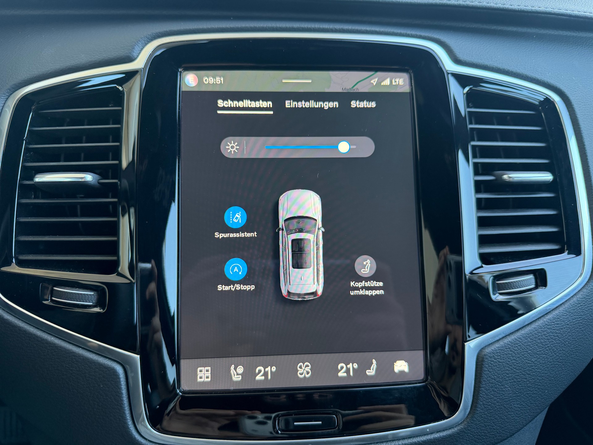 VOLVO XC90 B5 Benzin AWD Plus Bright Geartronic-image-15