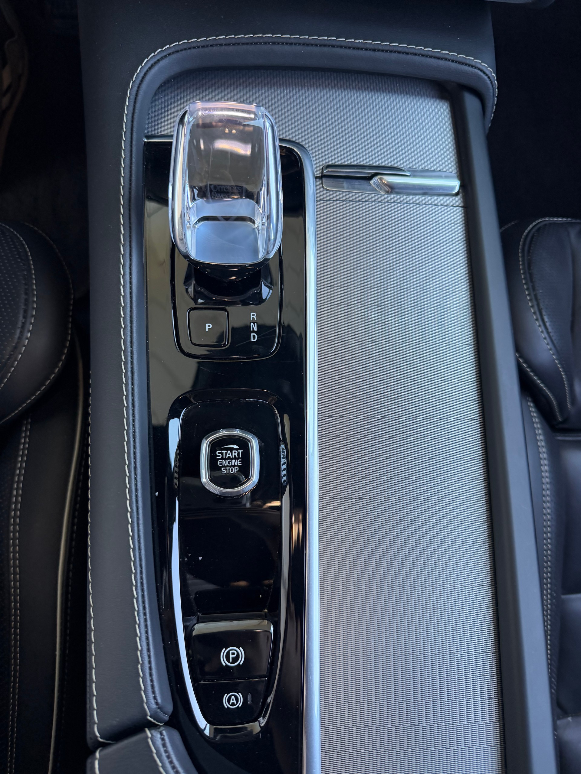 VOLVO XC90 B5 Benzin AWD Plus Bright Geartronic-image-11