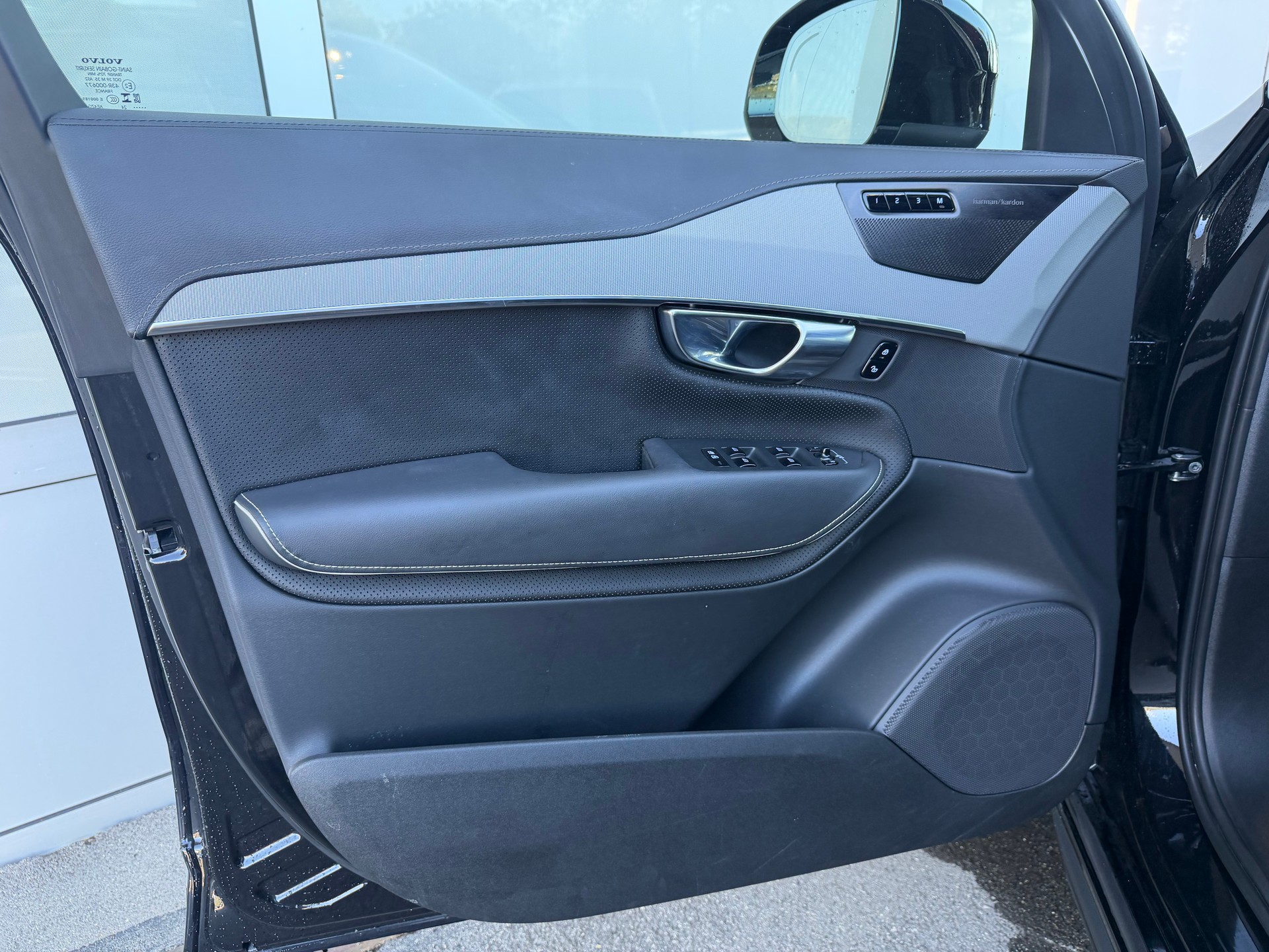 VOLVO XC90 B5 Benzin AWD Plus Bright Geartronic-image-9