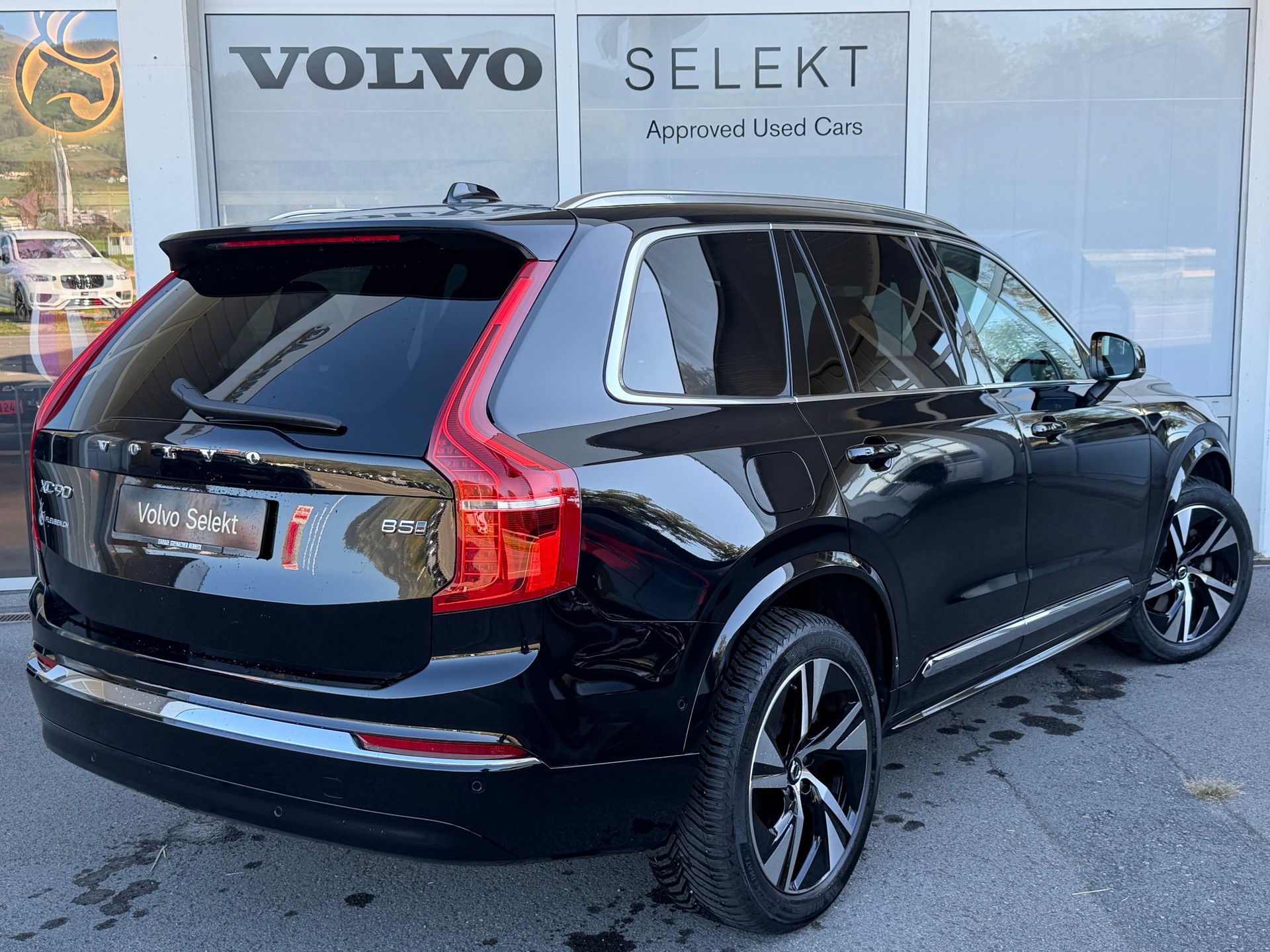 VOLVO XC90 B5 Benzin AWD Plus Bright Geartronic-image-1