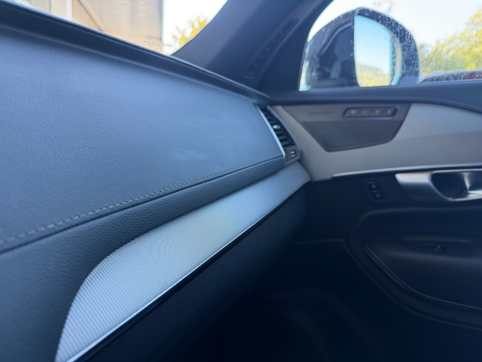 VOLVO XC90 B5 Benzin AWD Plus Bright Geartronic-image-10