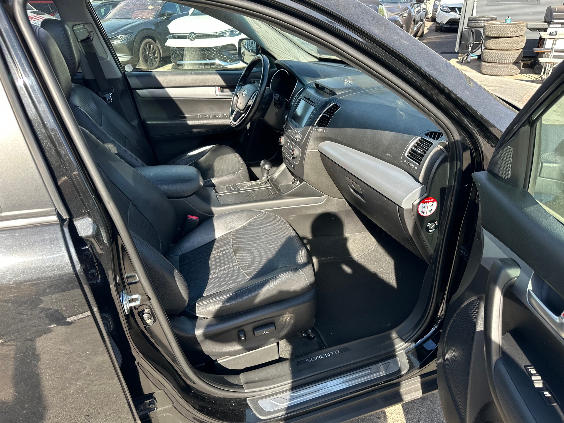KIA Sorento 2.2 CRDI Style Automatic-image-11