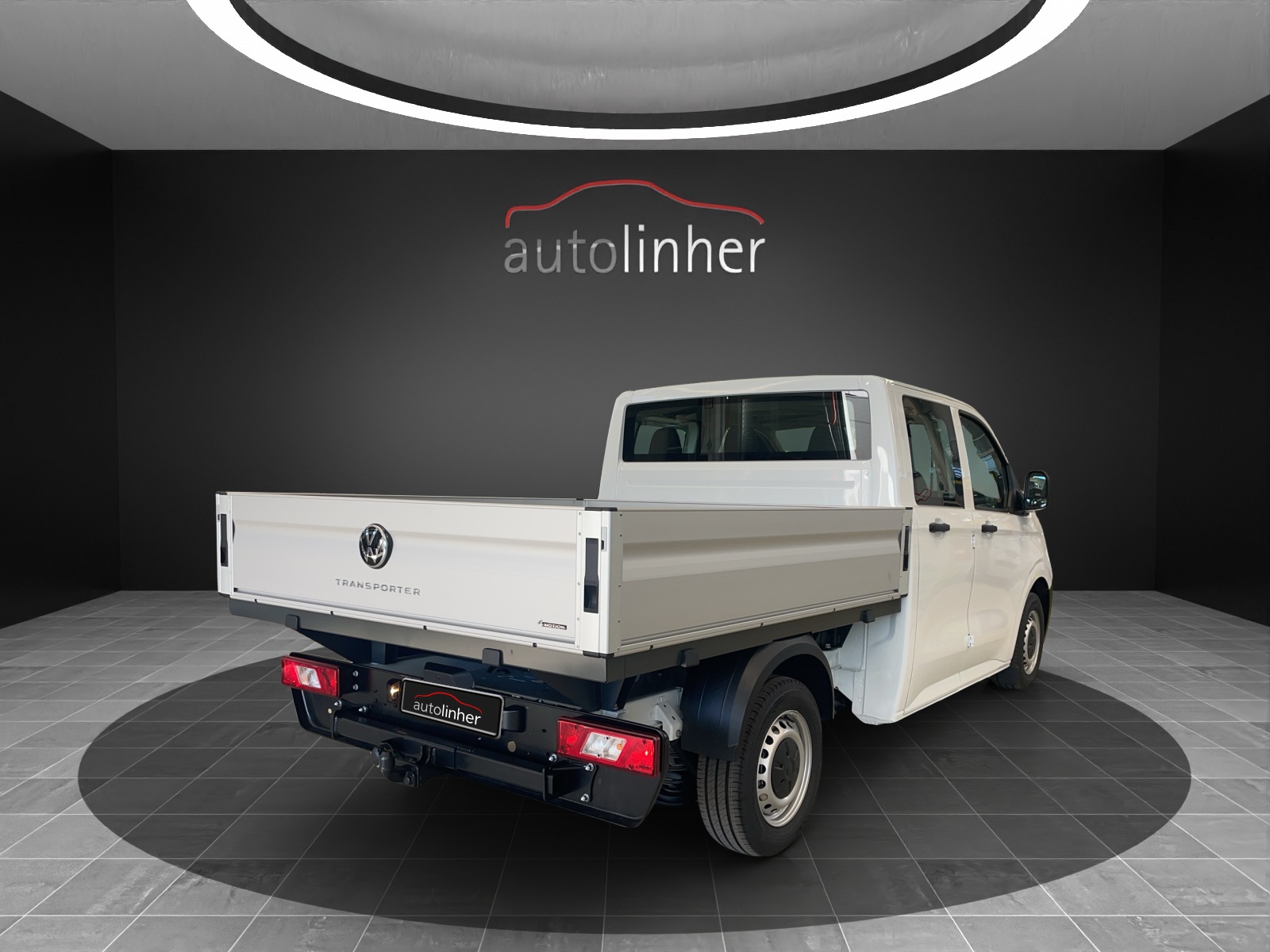 VW Transporter Doka-Pritsche 2.0 TDI 4Motion-image-4
