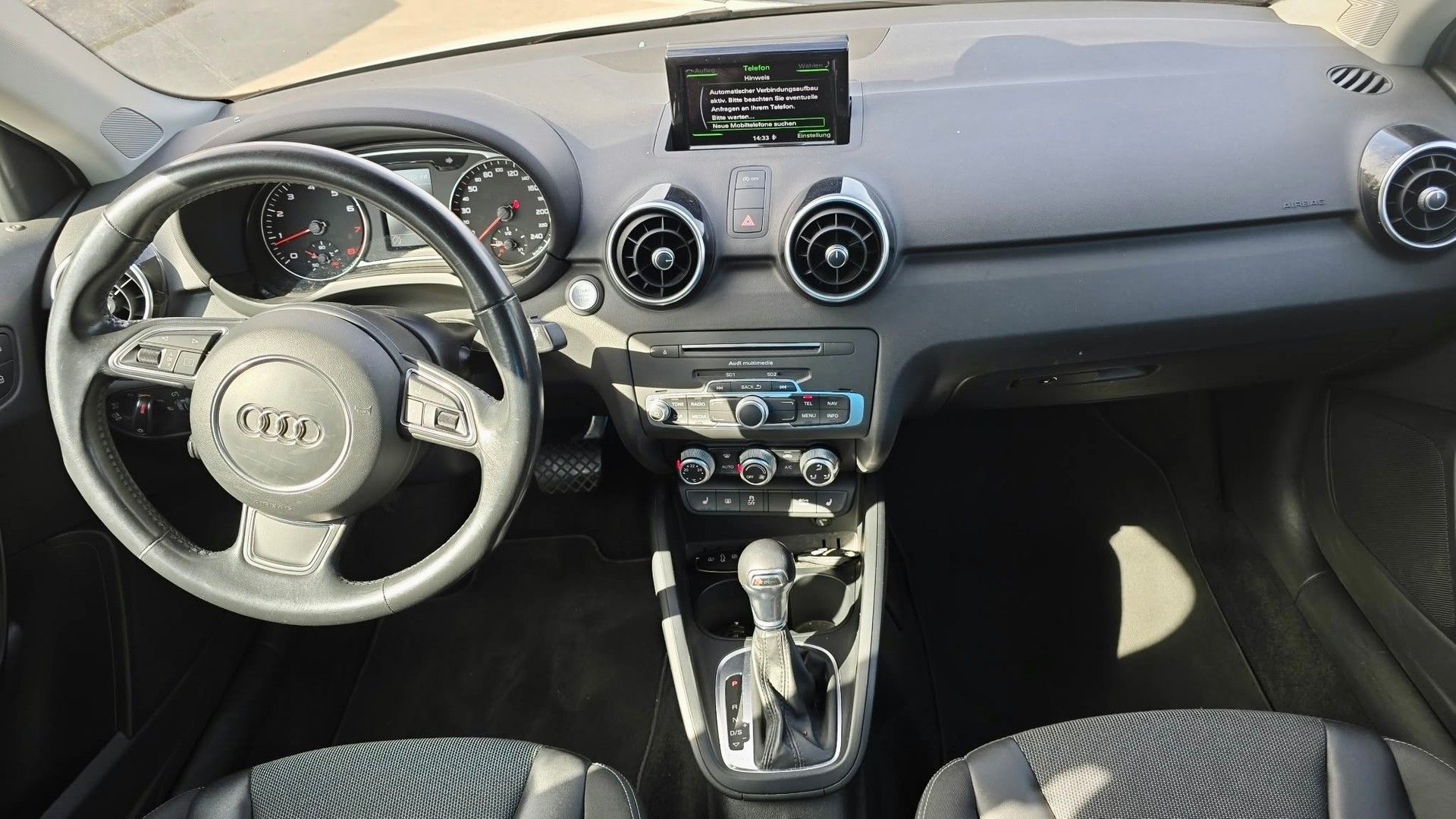 AUDI A1 Sportback 1.4 TFSI Sport S-tronic-image-7