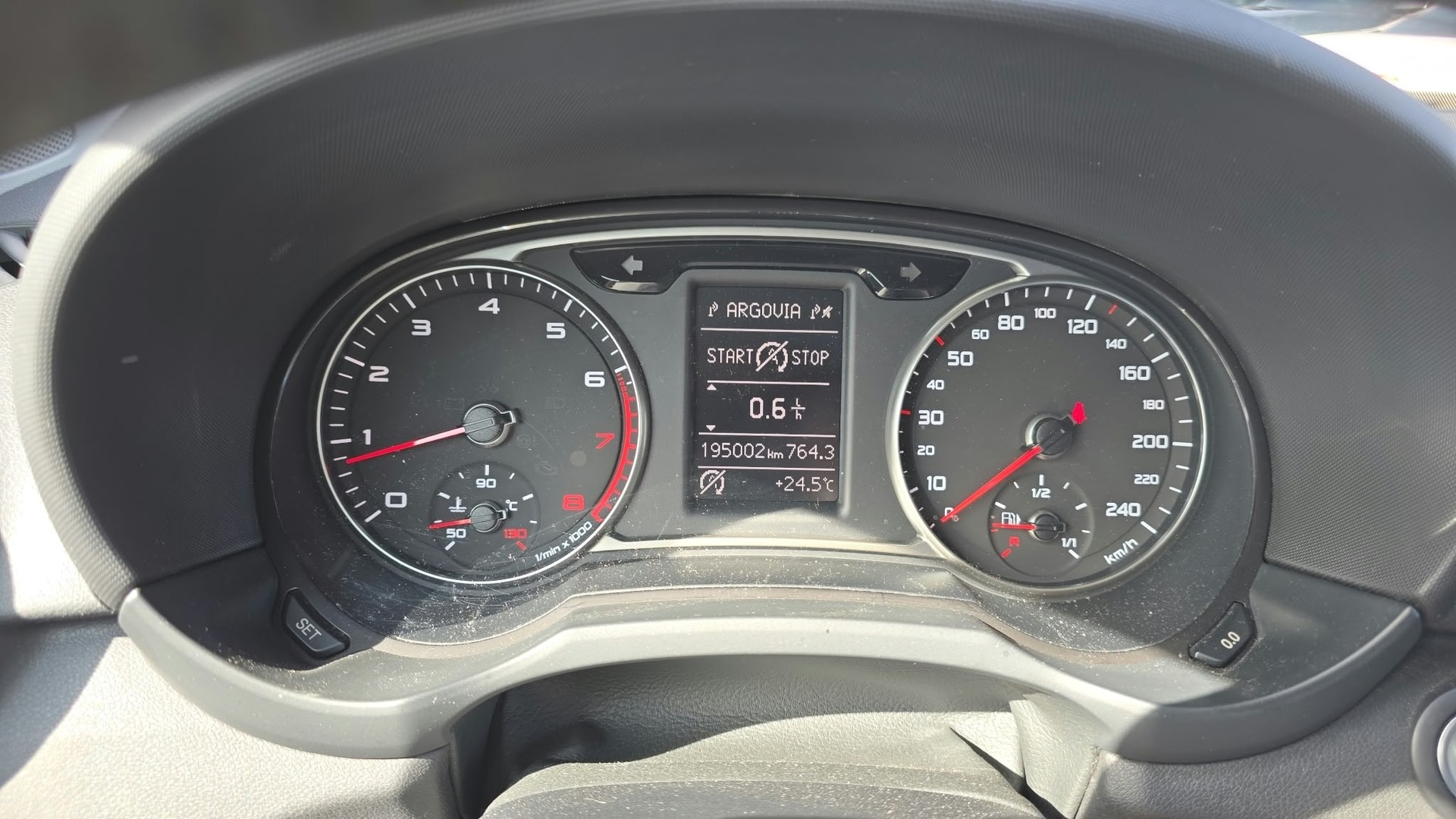 AUDI A1 Sportback 1.4 TFSI Sport S-tronic-image-10