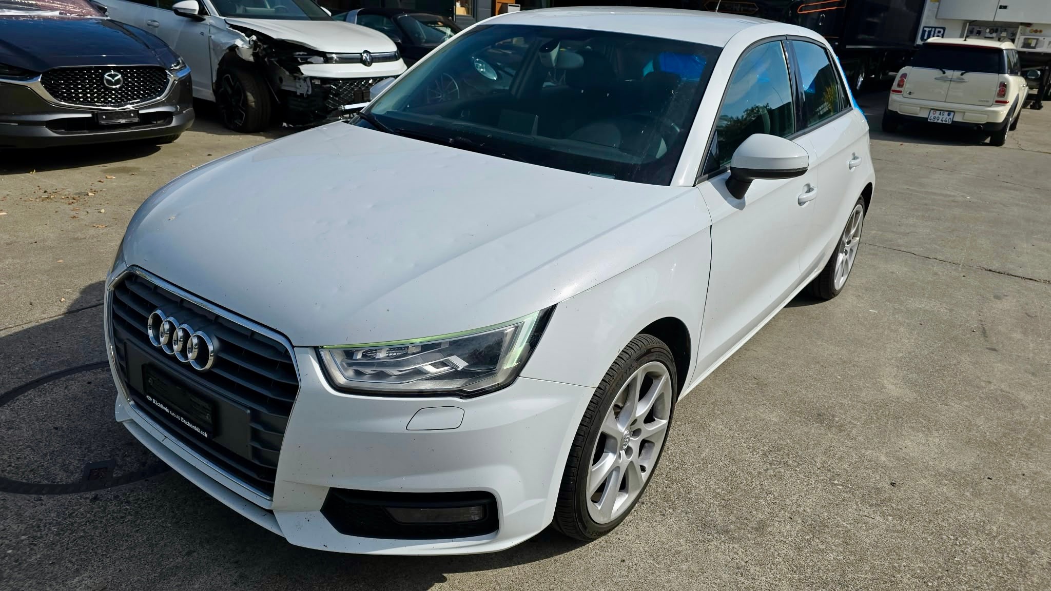 Car photo