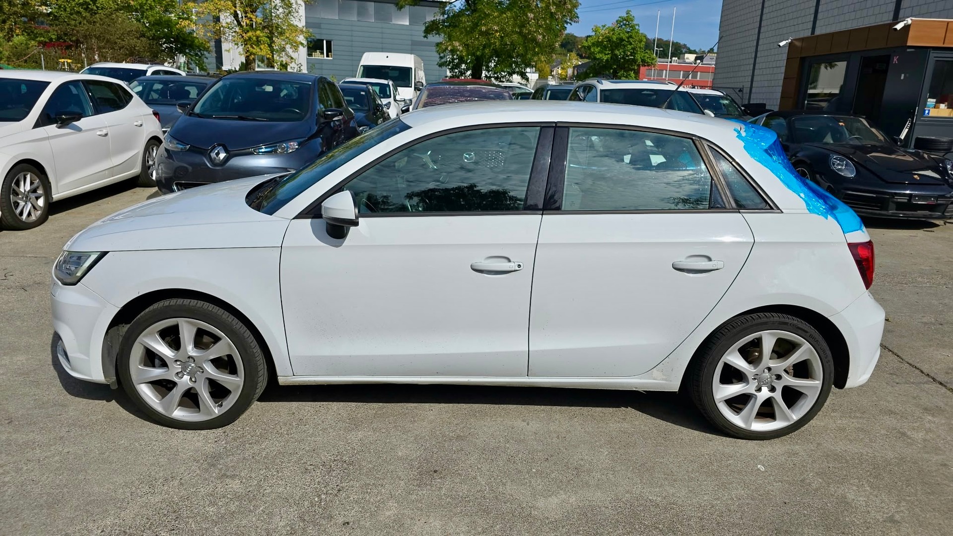AUDI A1 Sportback 1.4 TFSI Sport S-tronic-image-4