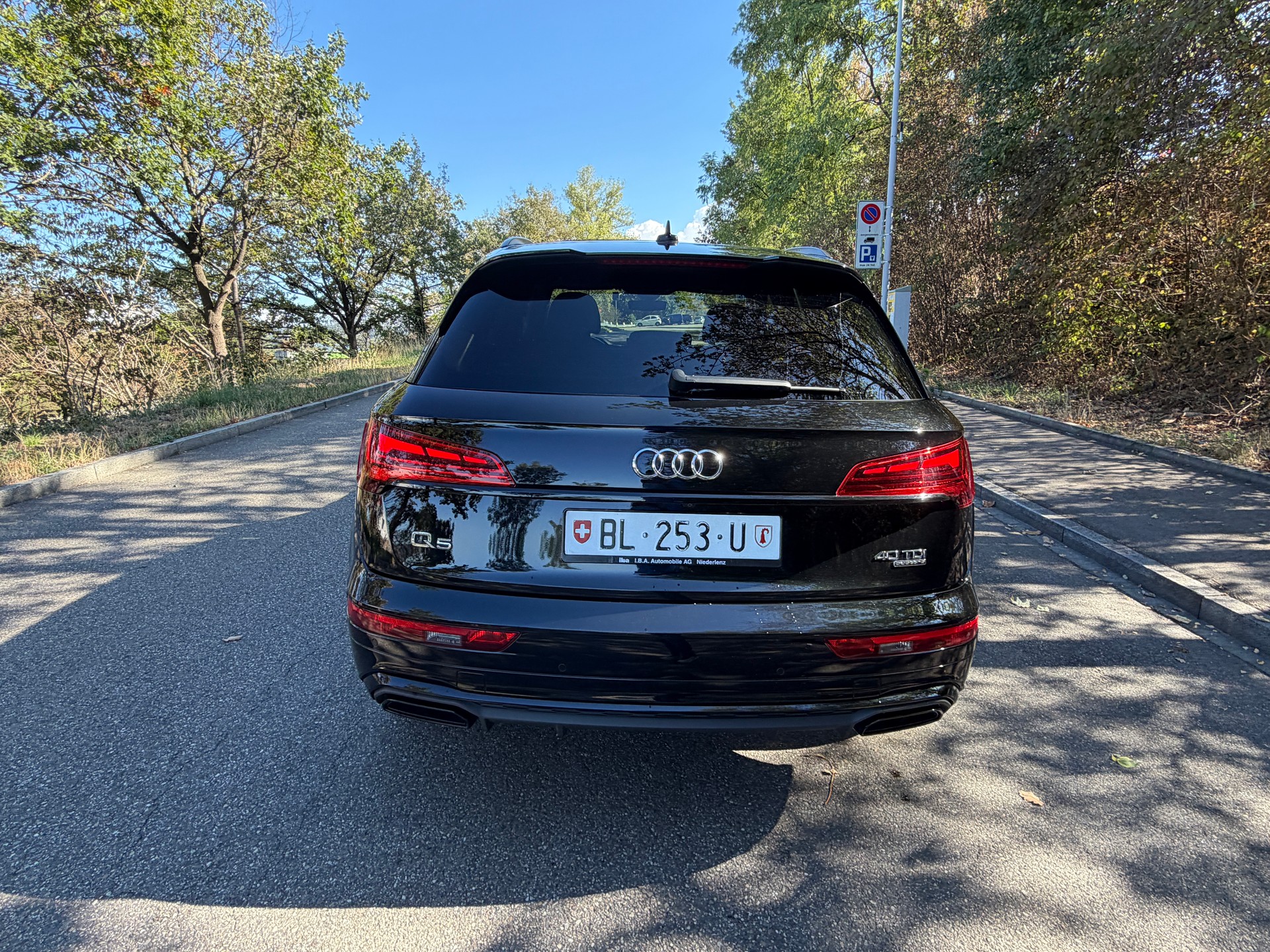 AUDI Q5 40 TDI S-line quattro S-tronic-image-9
