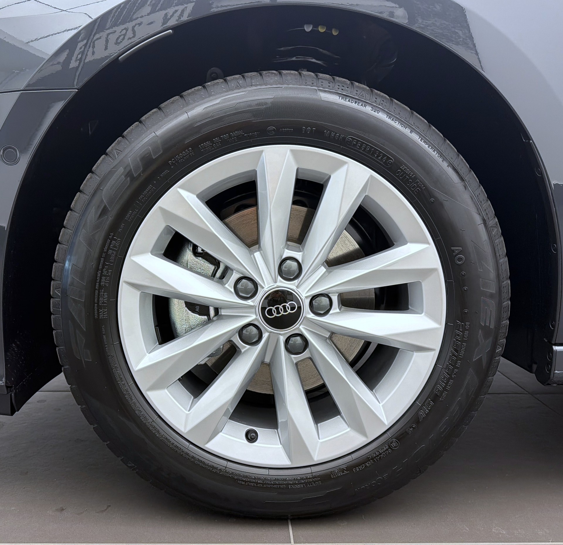 AUDI A3 Sportback TFSI 110 kW Attraction S tronic-image-2