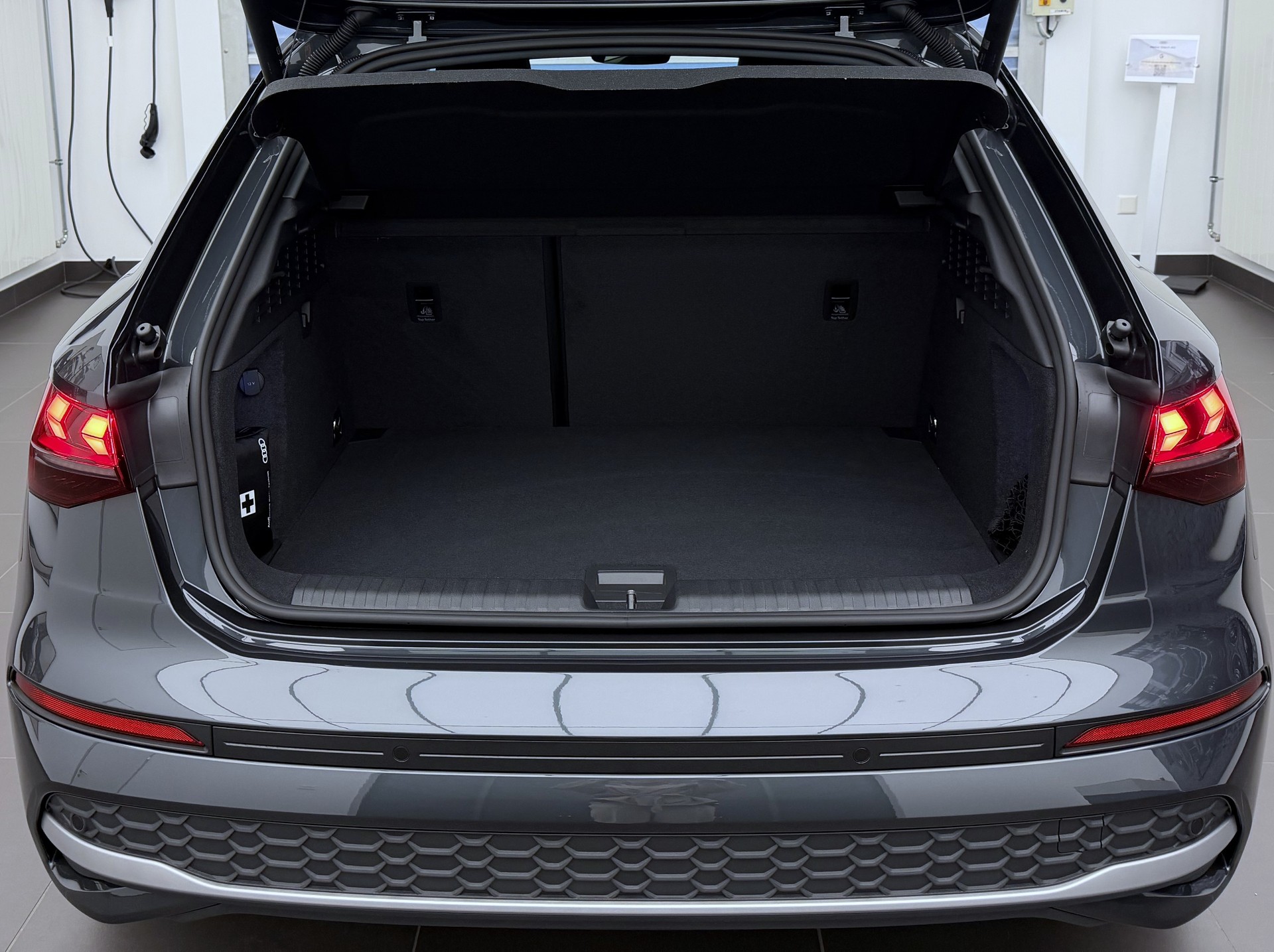 AUDI A3 Sportback TFSI 110 kW Attraction S tronic-image-20