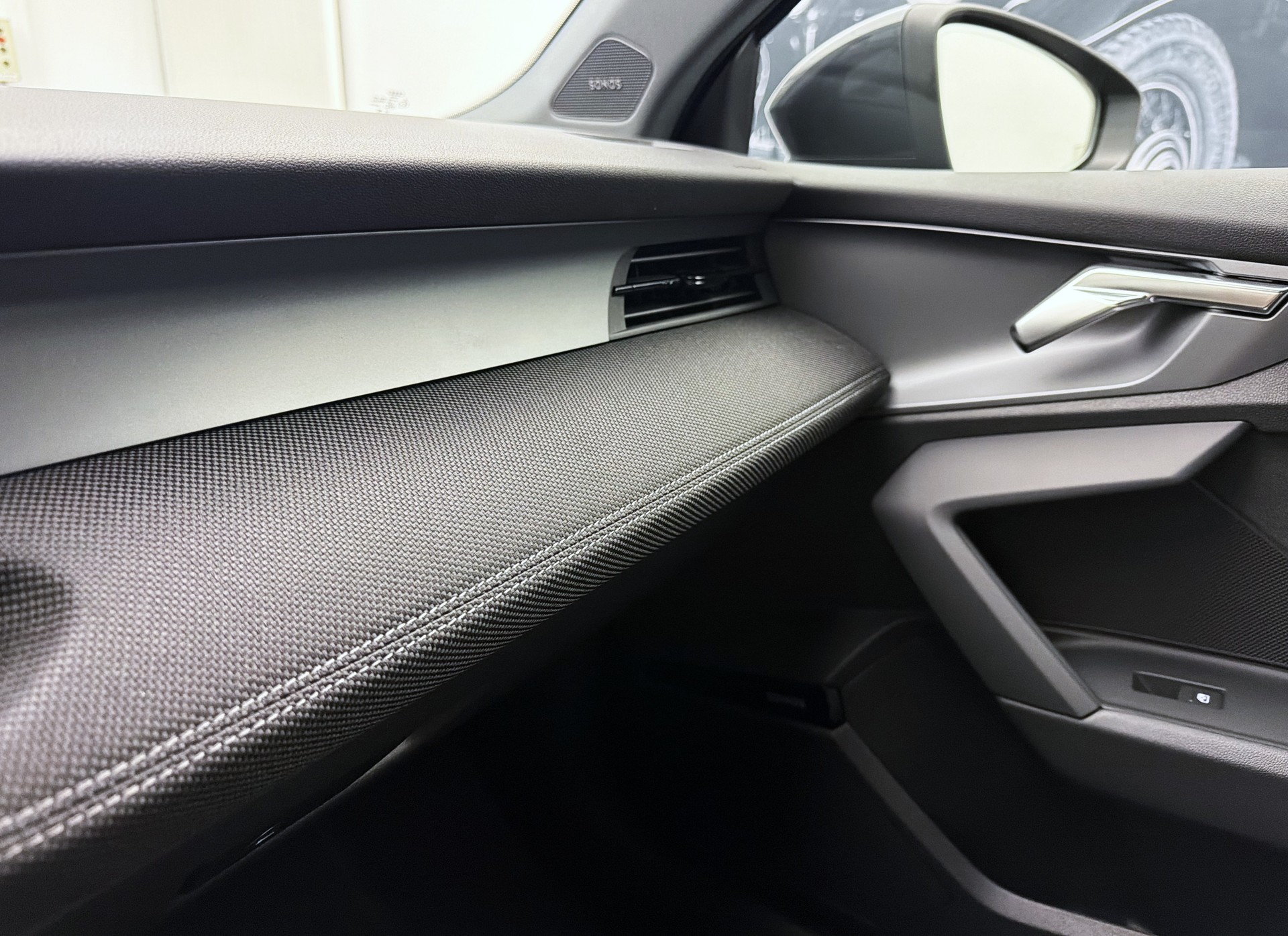 AUDI A3 Sportback TFSI 110 kW Attraction S tronic-image-18