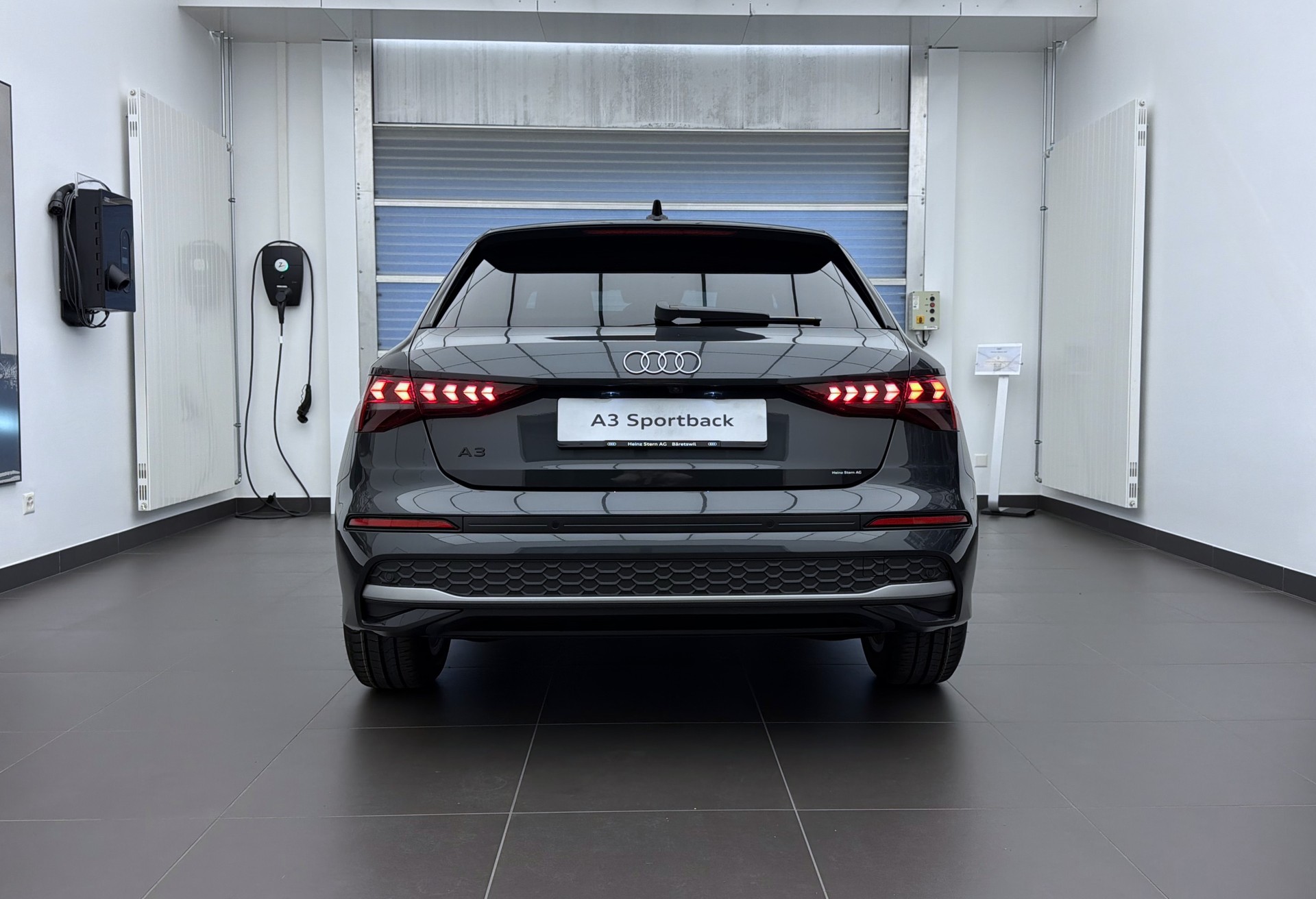 AUDI A3 Sportback TFSI 110 kW Attraction S tronic-image-23