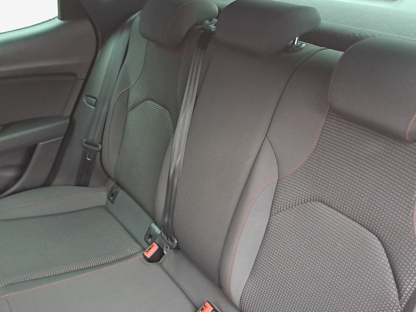 SEAT Leon 1.4 TSI ACT FR DSG-image-11