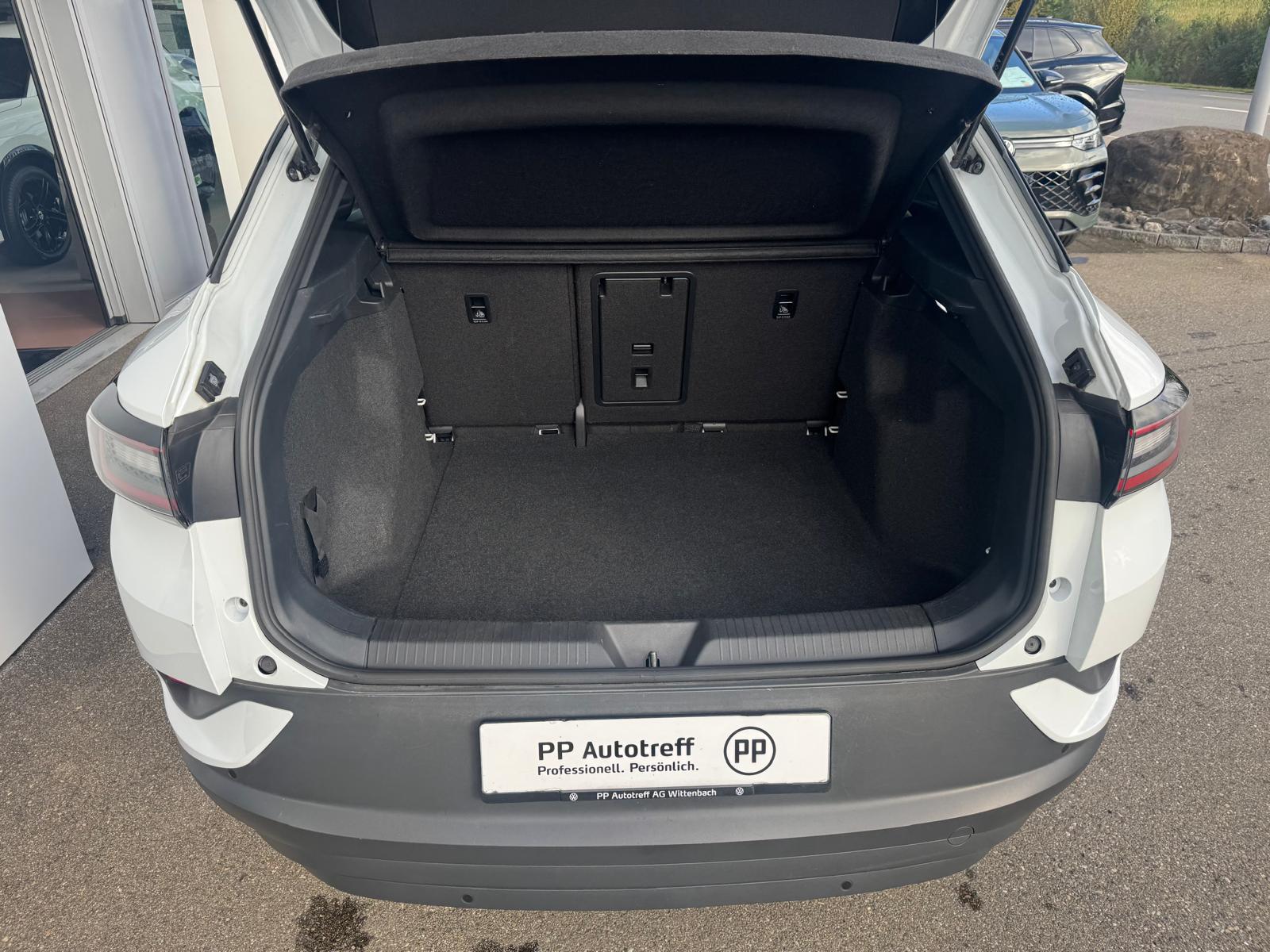 VW ID.4 Pro 77 kWh Life Plus-image-3